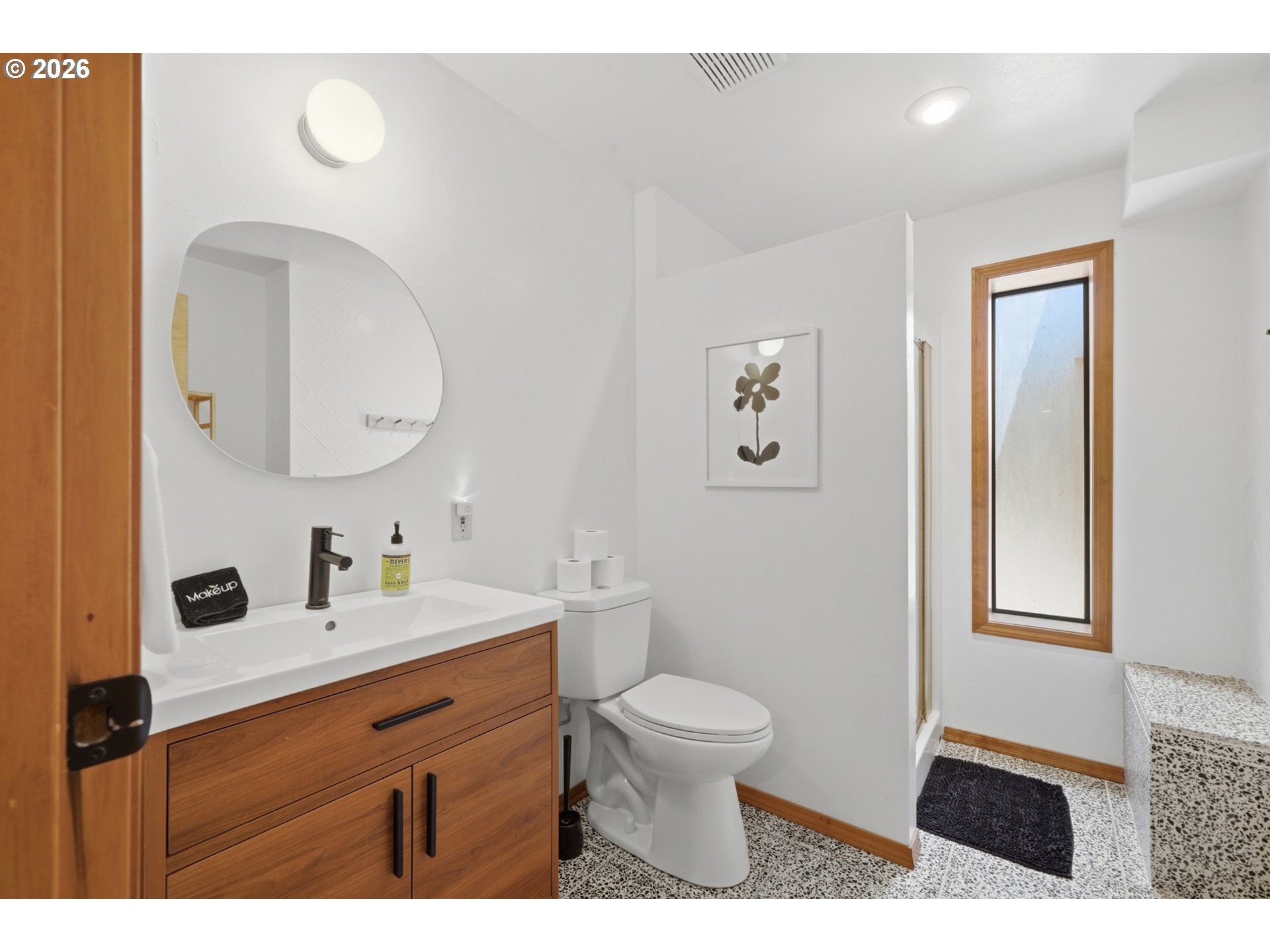 195 NETARTS ST