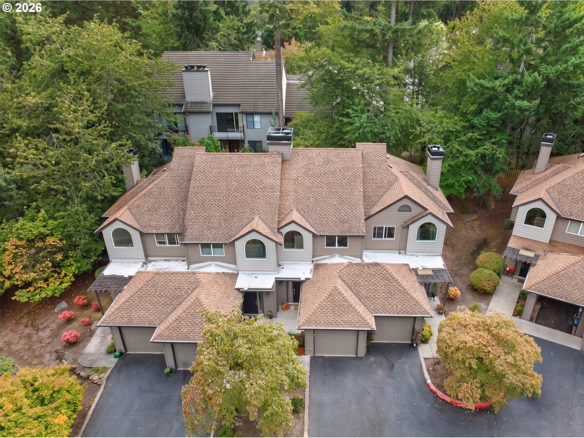 3926 CARMAN DR