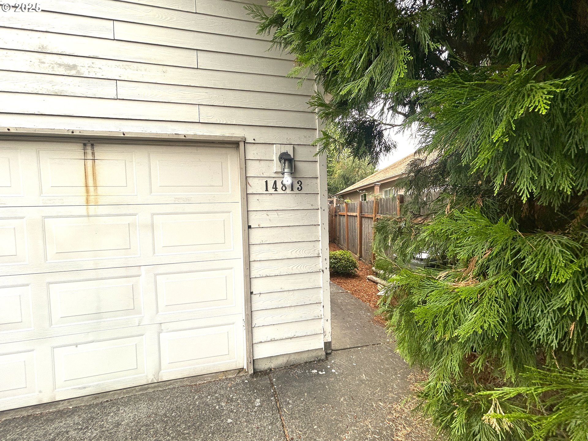 14811 NE FREMONT CT