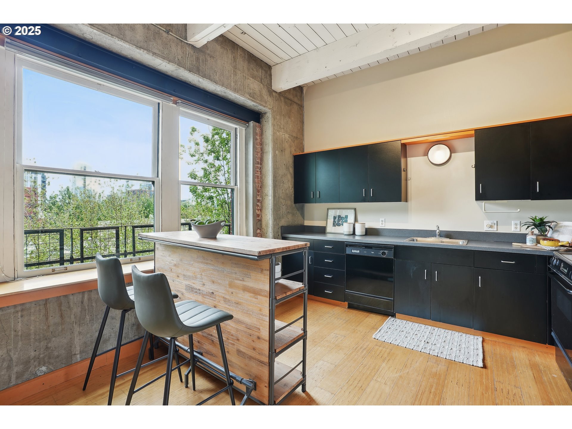 416 NW 13TH AVE 312