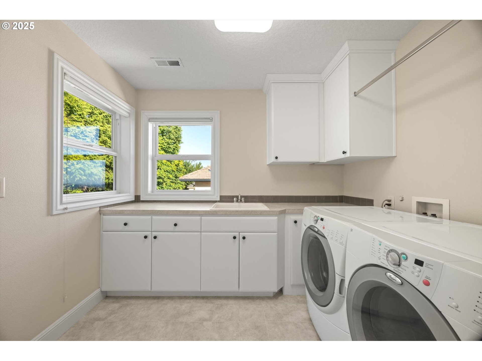 4240 NW TWILIGHT TER