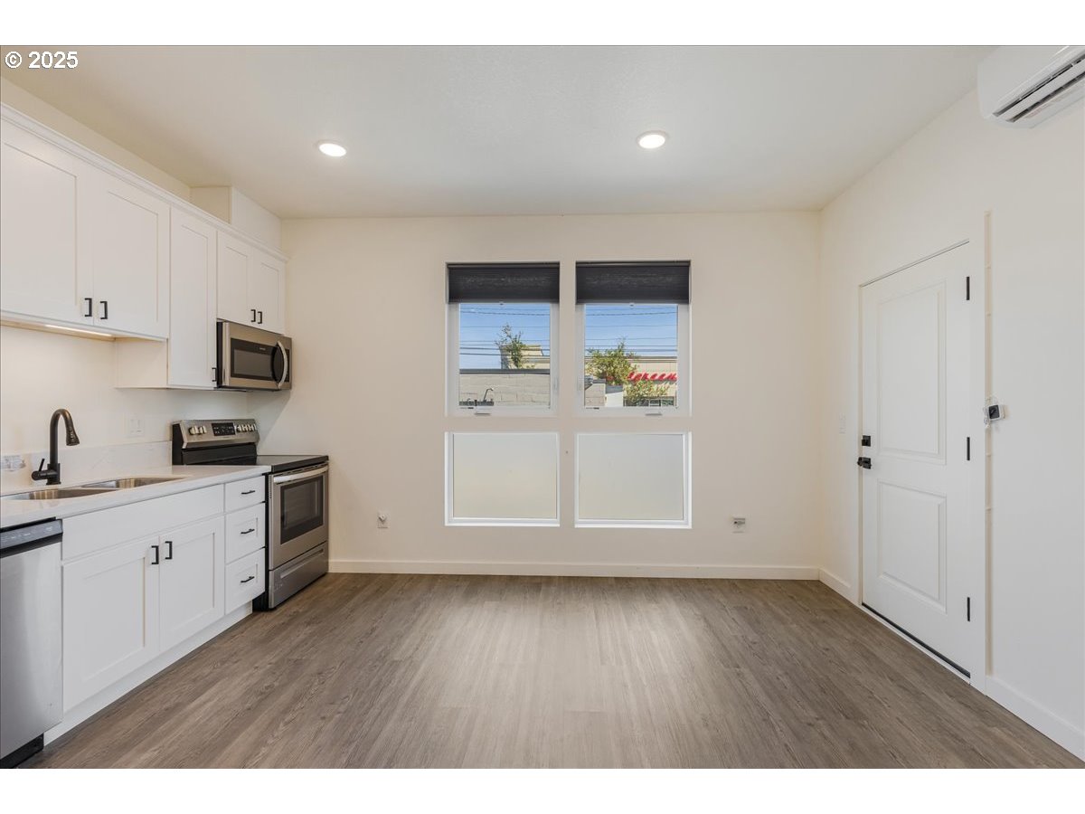 7360 N ATLANTIC AVE 2