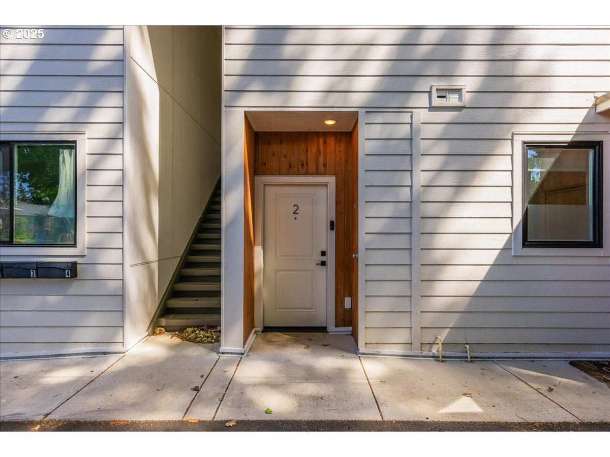 7360 N ATLANTIC AVE 2