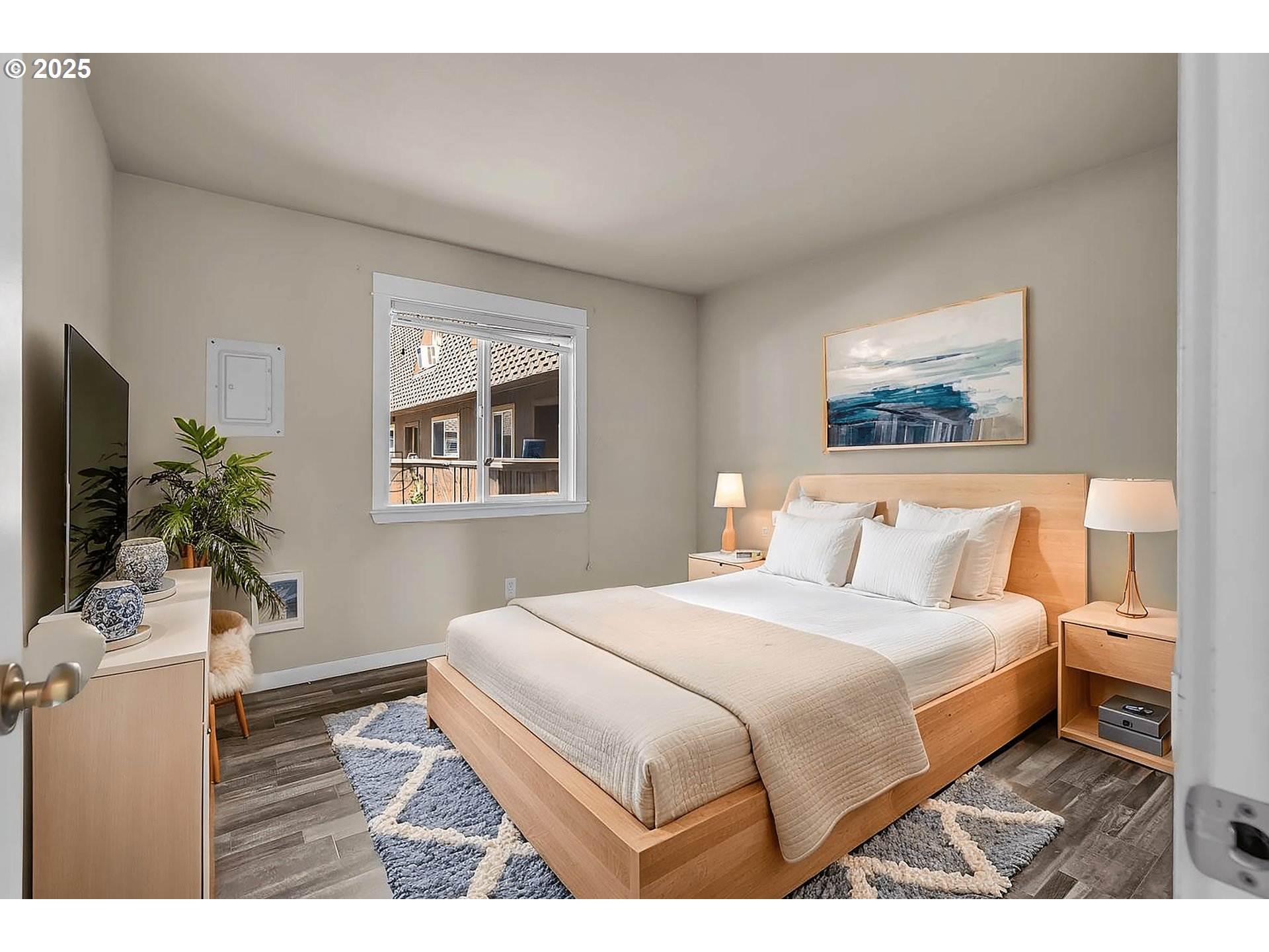 8833 N SYRACUSE ST 19