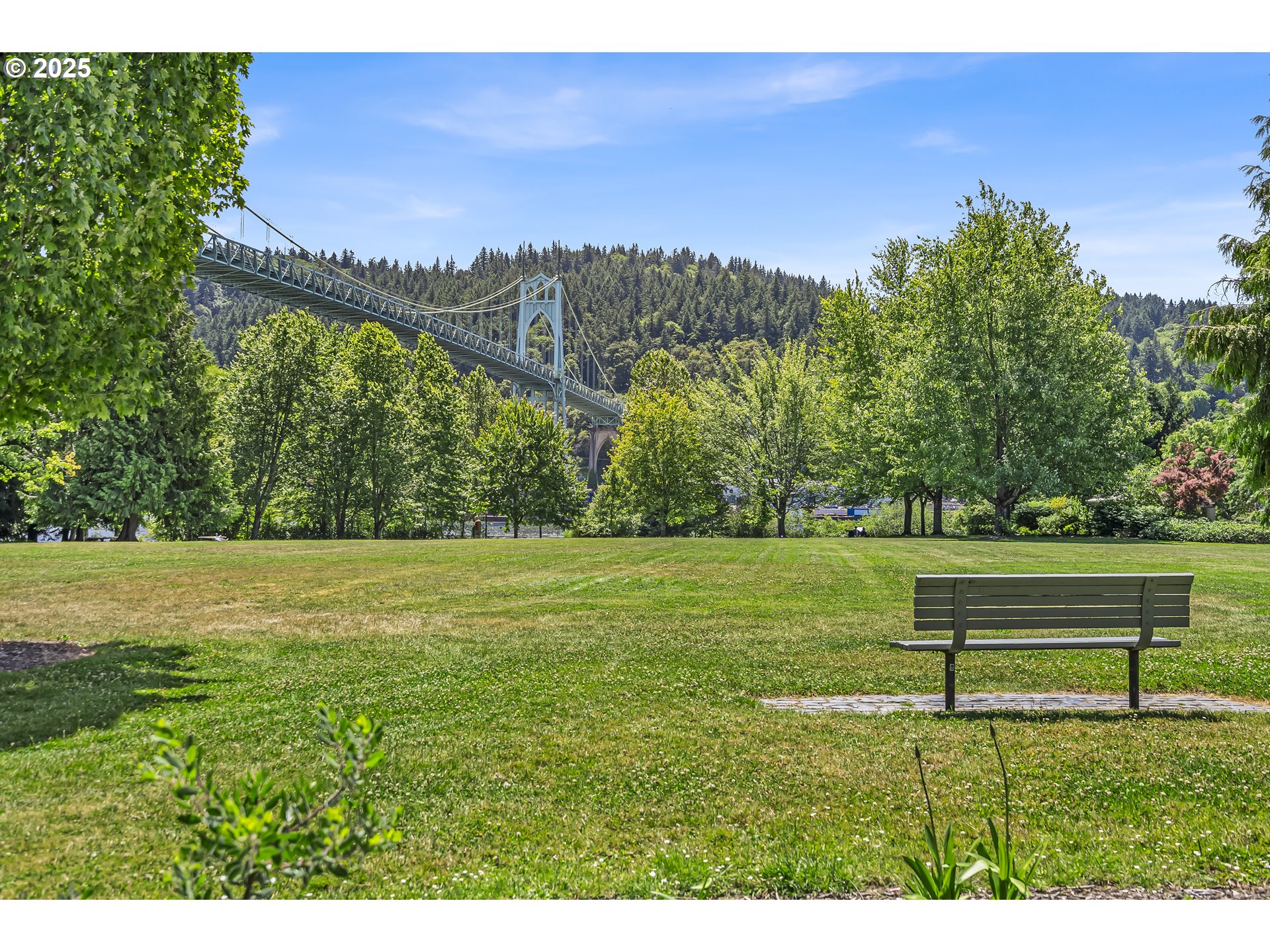 8833 N SYRACUSE ST 19