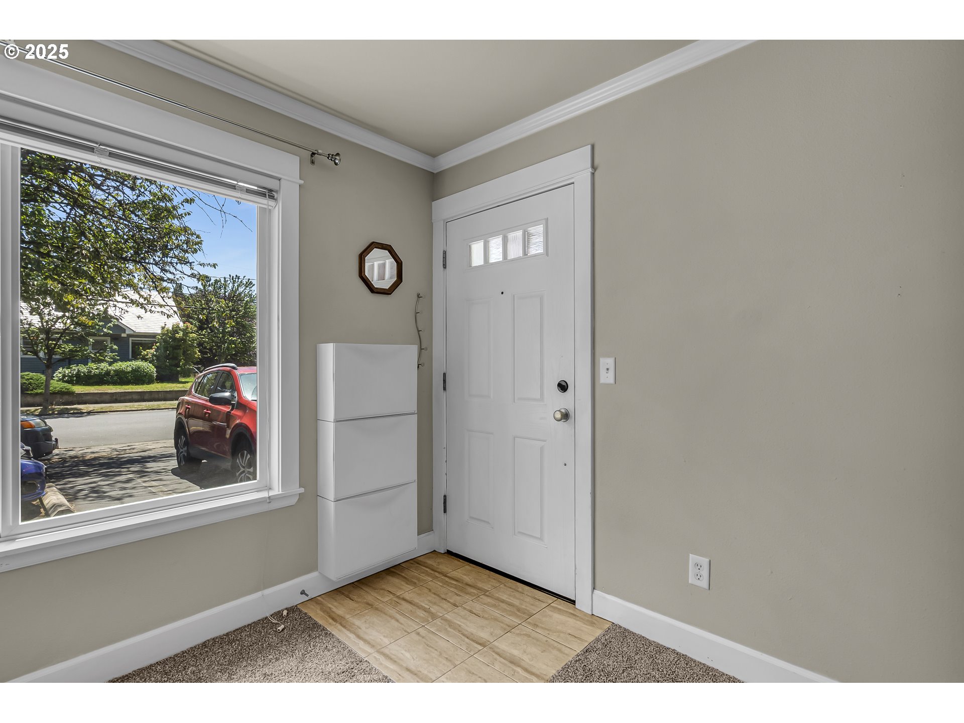 8833 N SYRACUSE ST 19