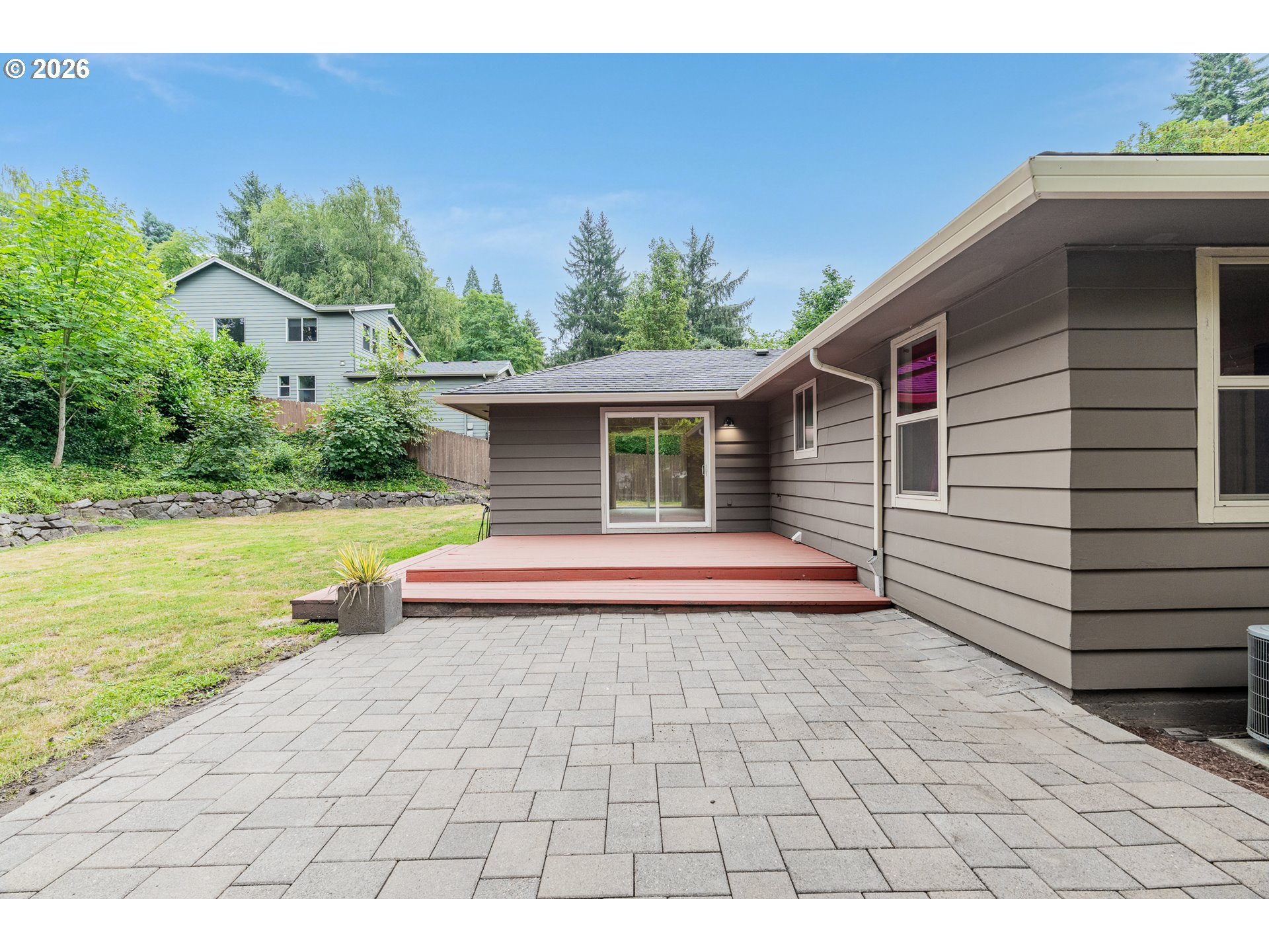 9940 SW TERWILLIGER BLVD