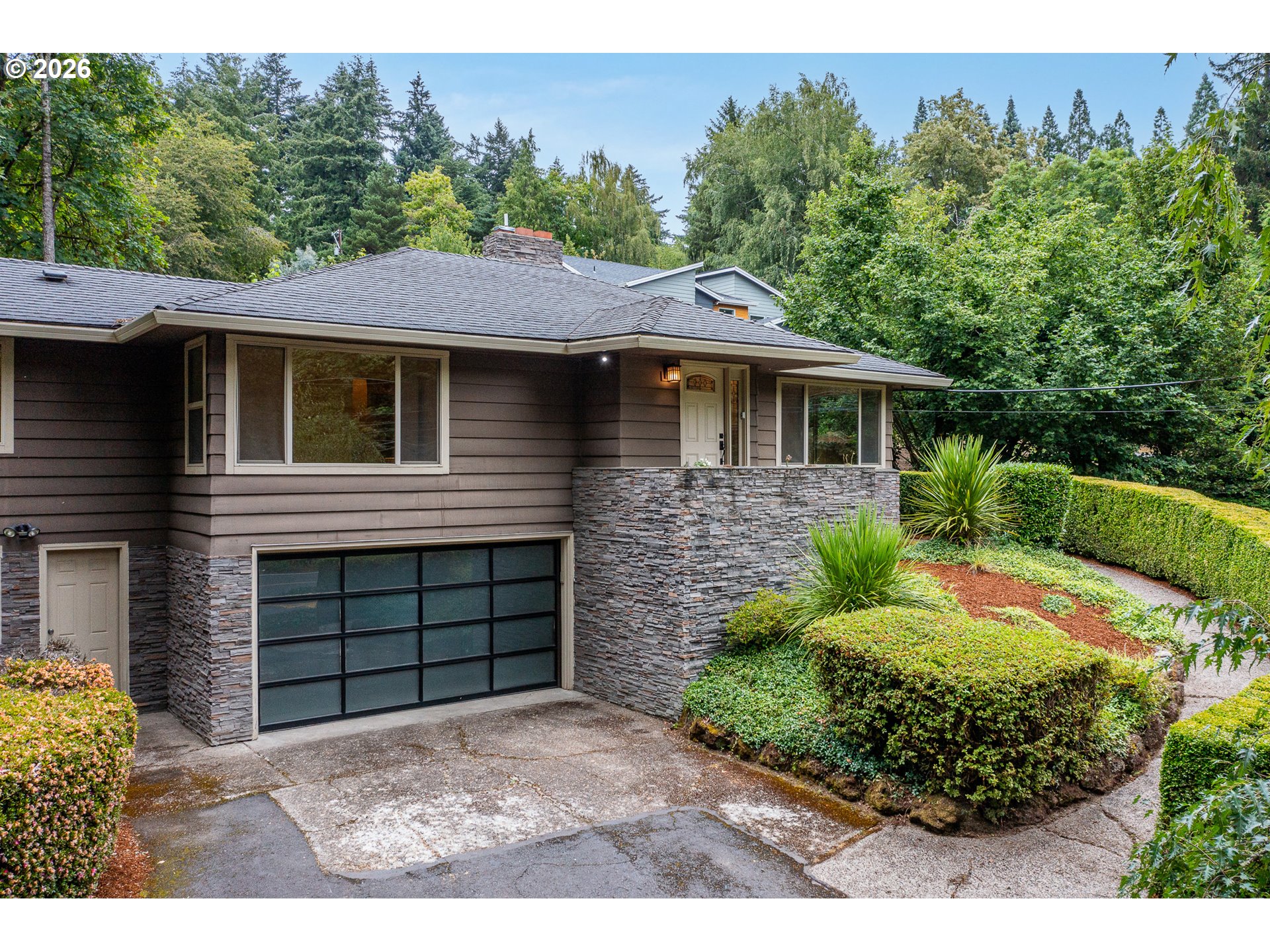 9940 SW TERWILLIGER BLVD