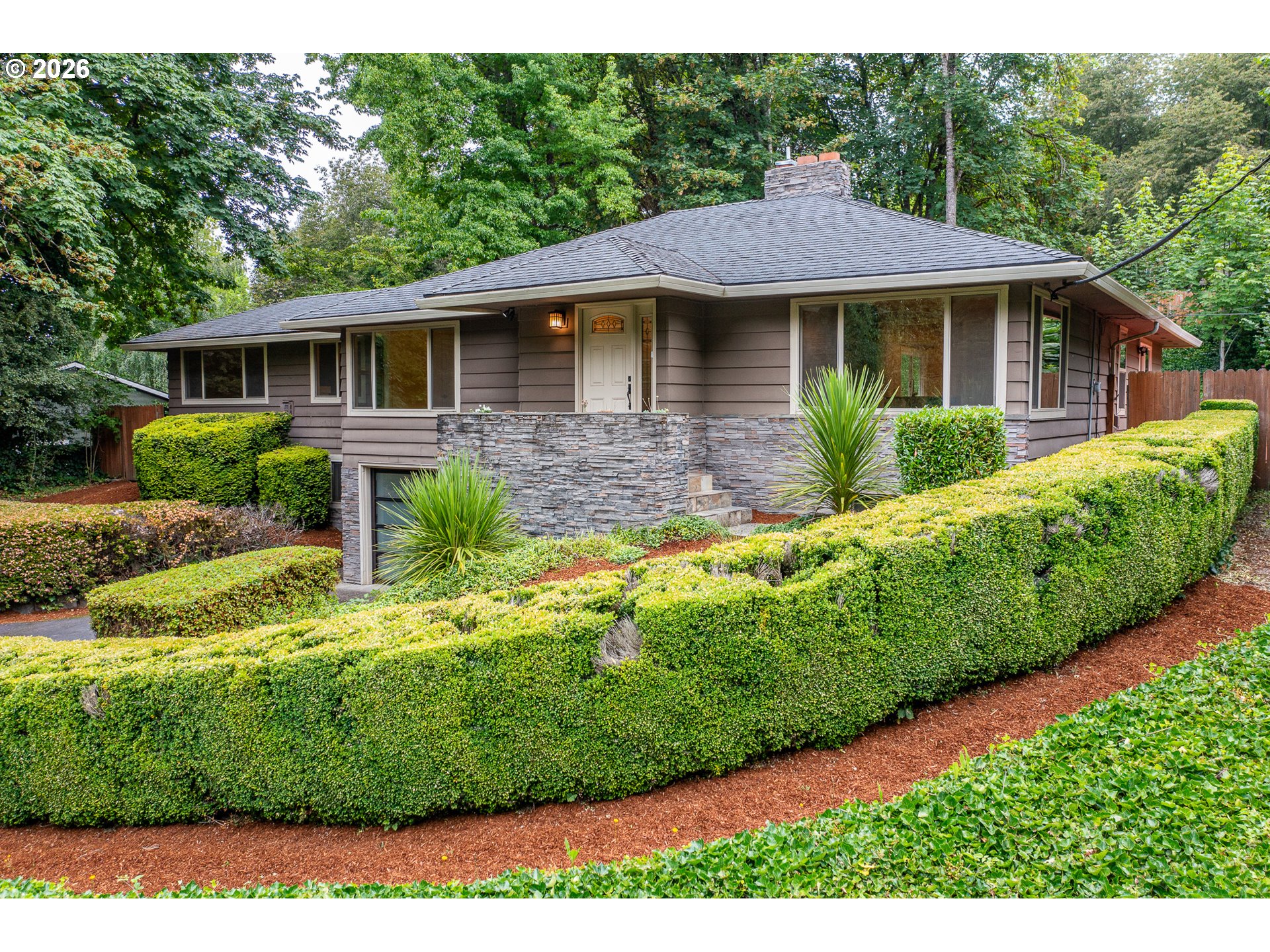 9940 SW TERWILLIGER BLVD