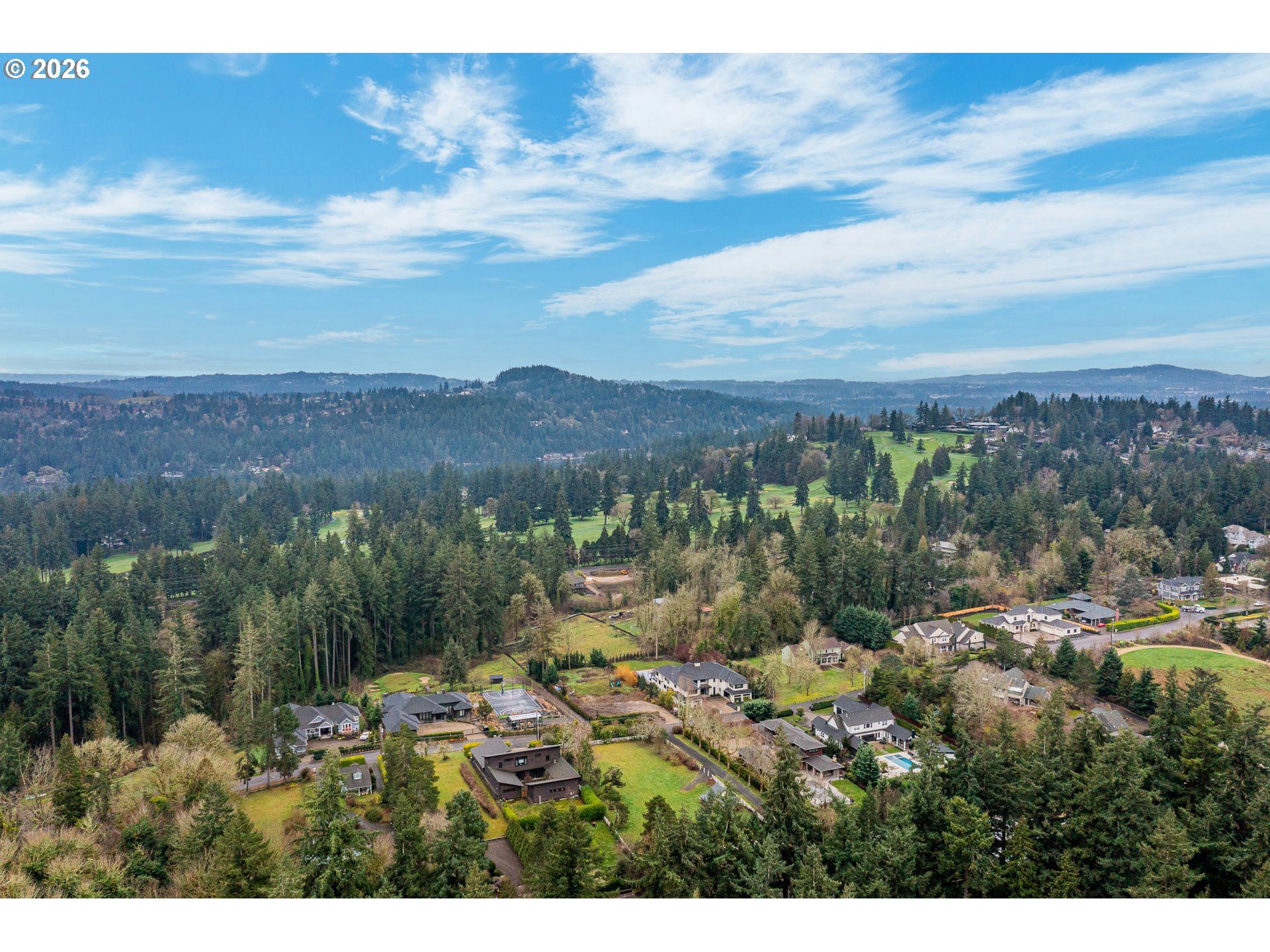 725 CARRERA LN