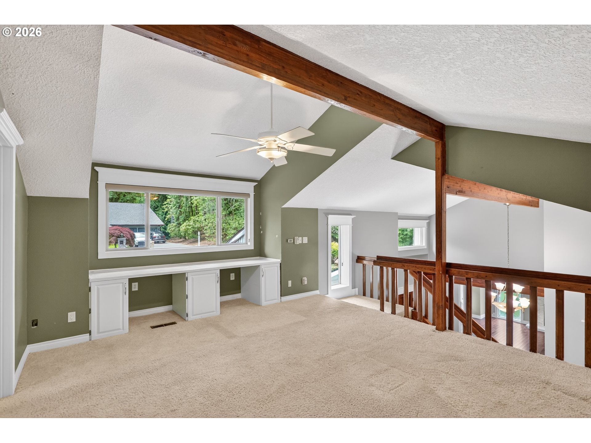 725 CARRERA LN