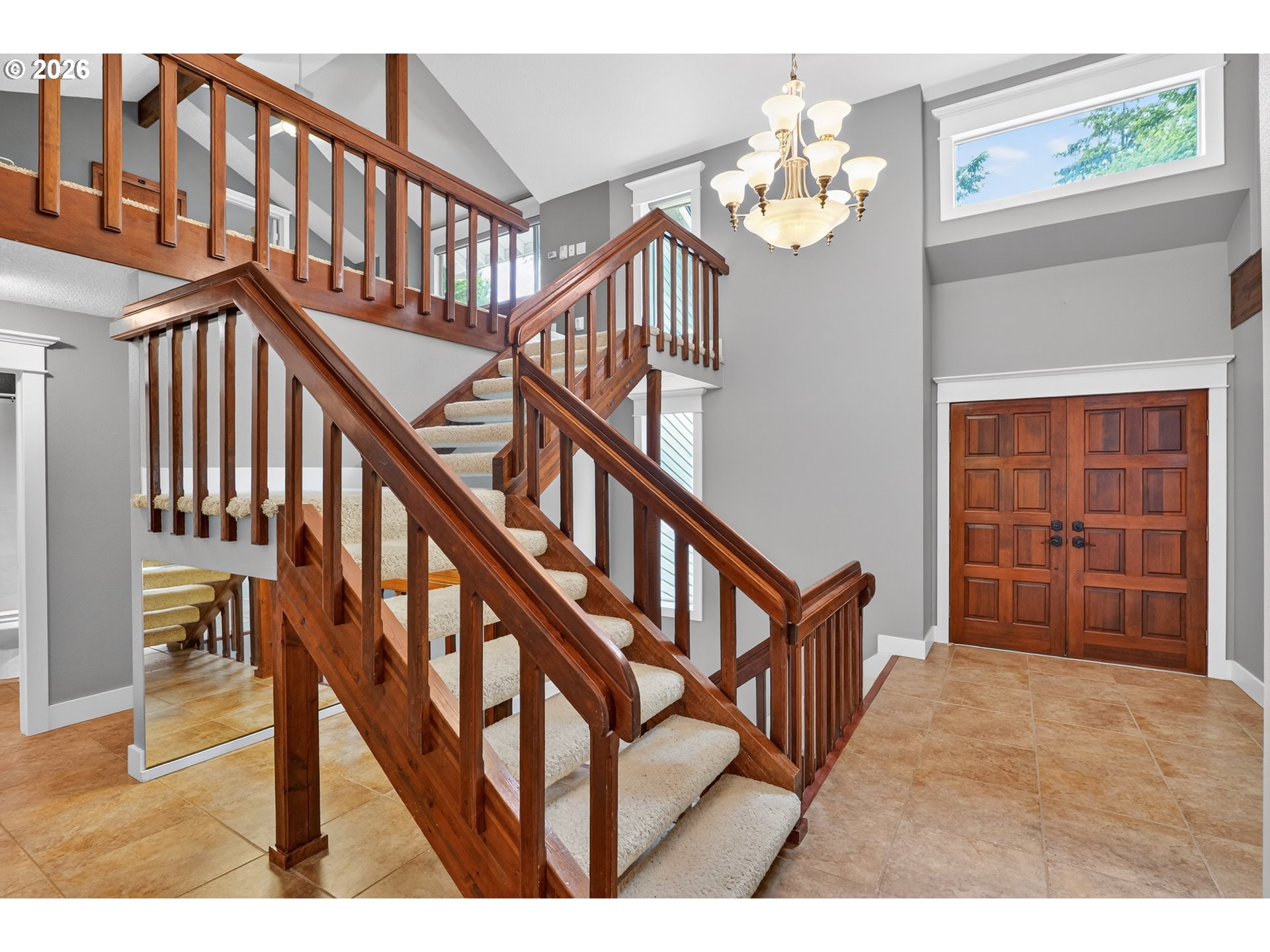 725 CARRERA LN