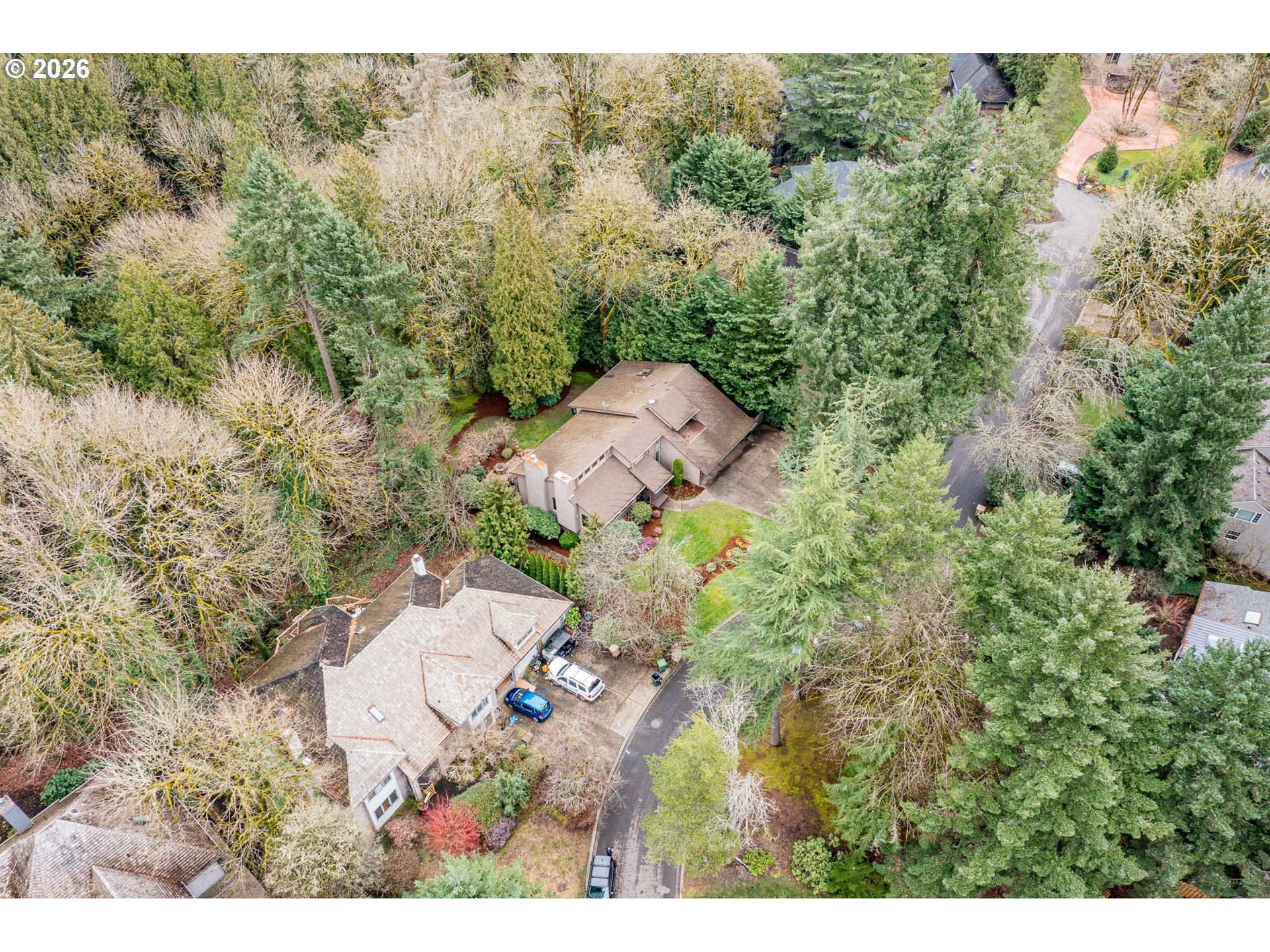 725 CARRERA LN
