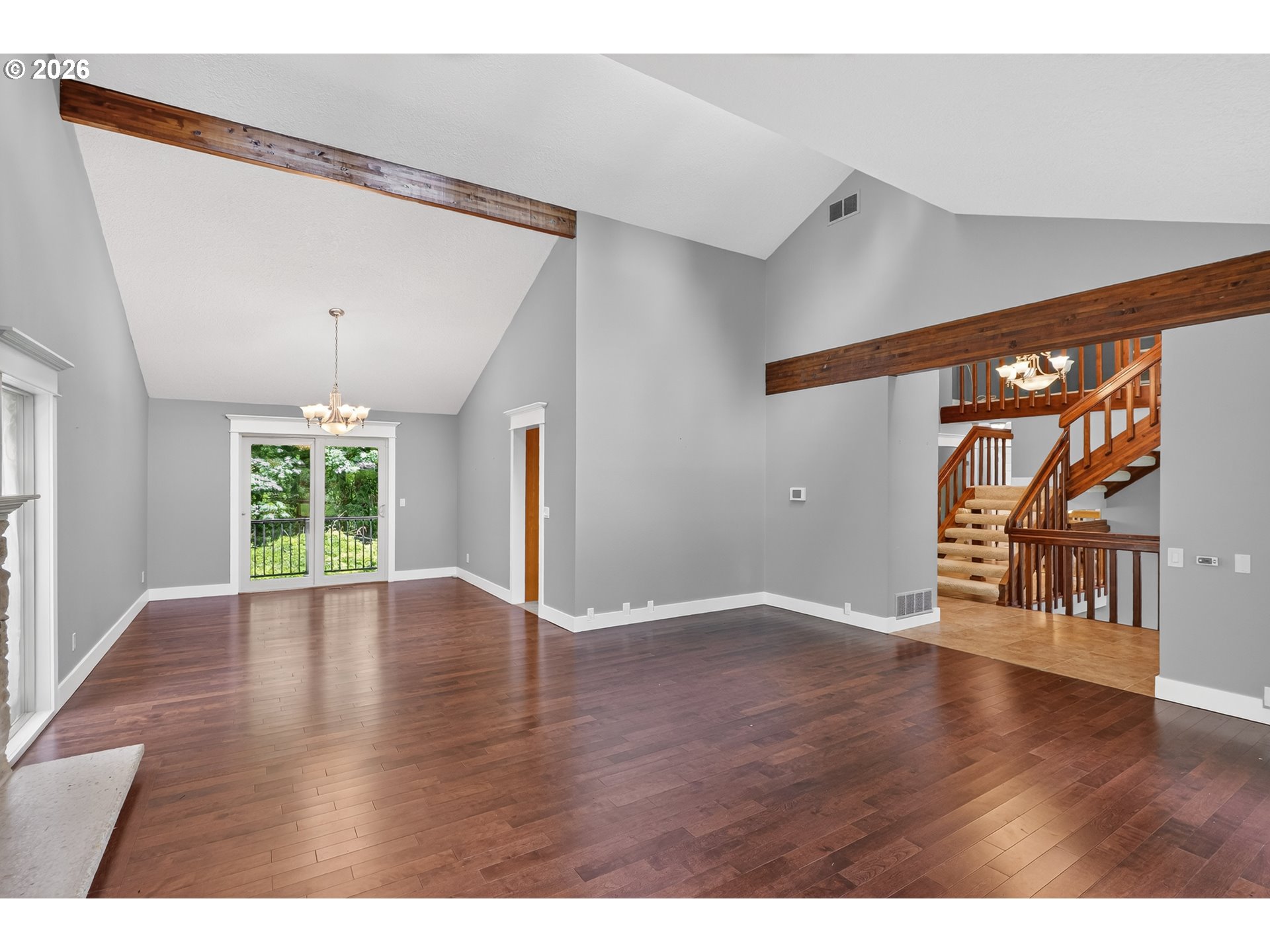 725 CARRERA LN
