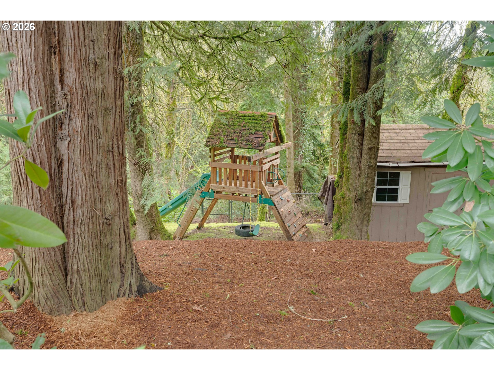 725 CARRERA LN