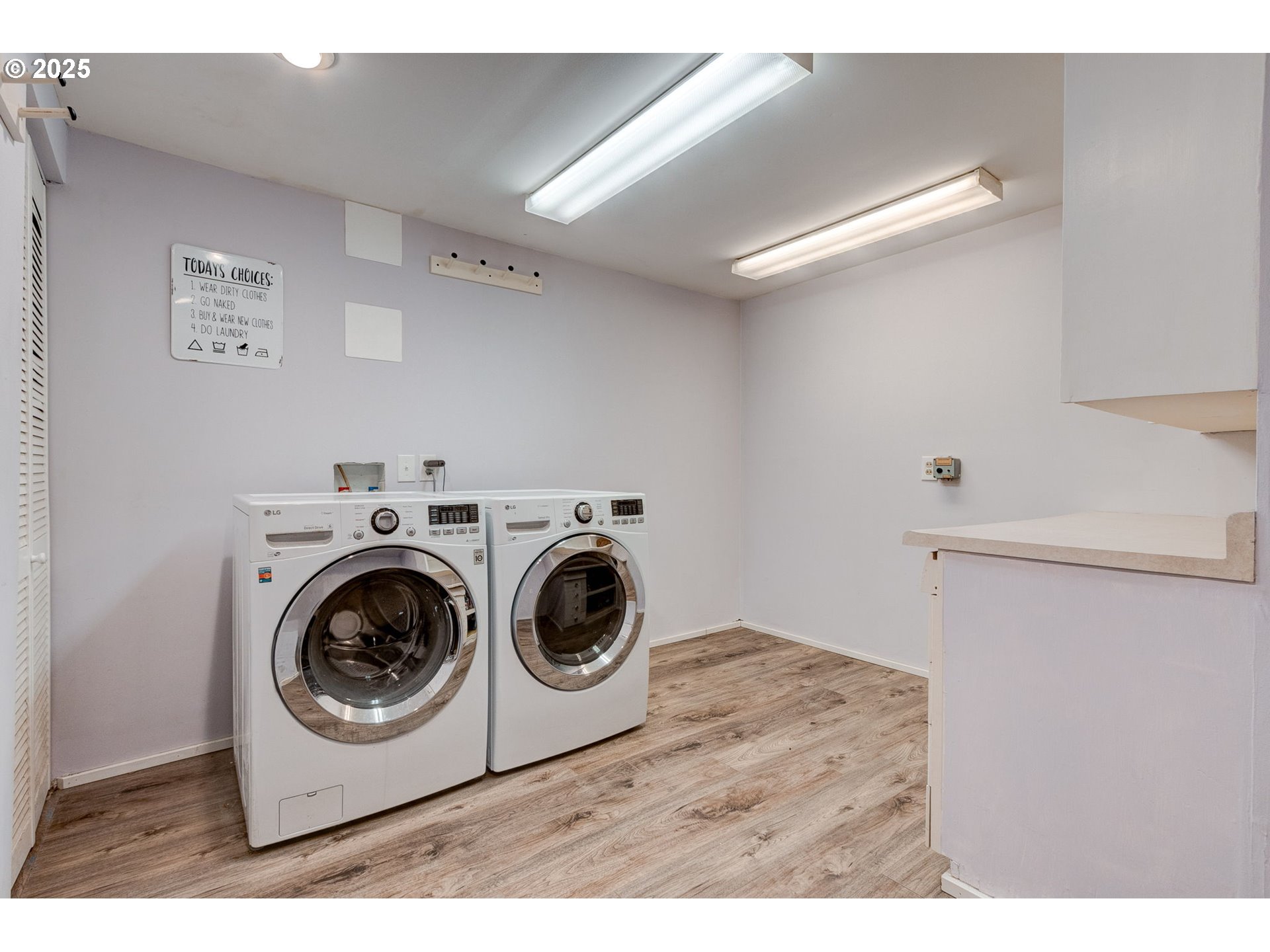 1818 COUNTRY CLUB RD