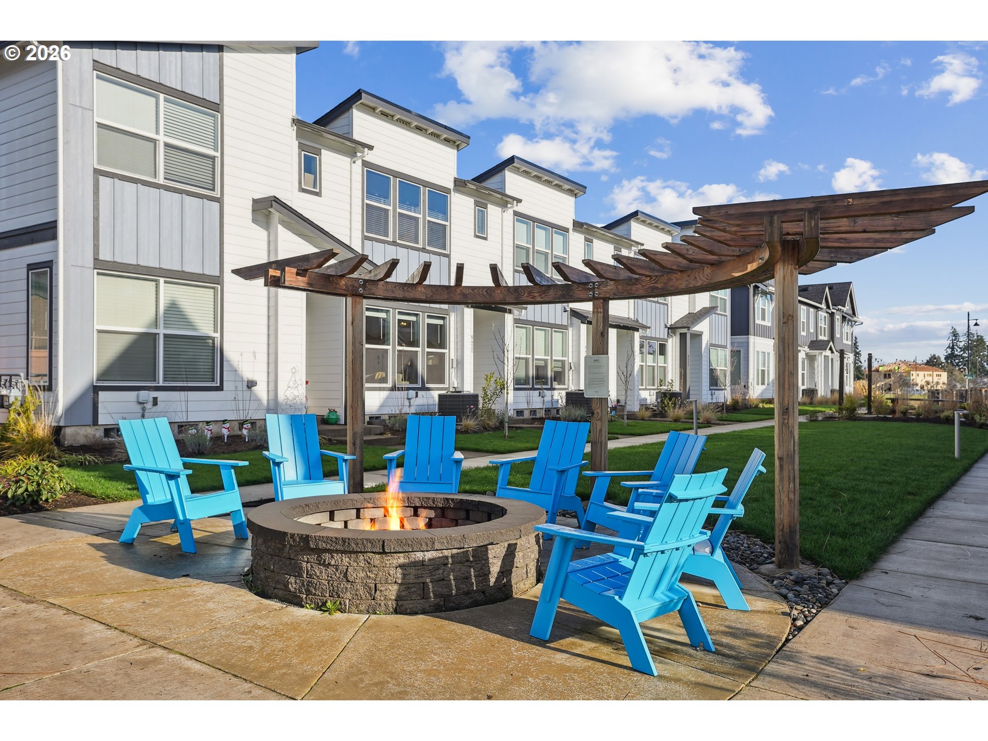 8422 SE STONECROP LN