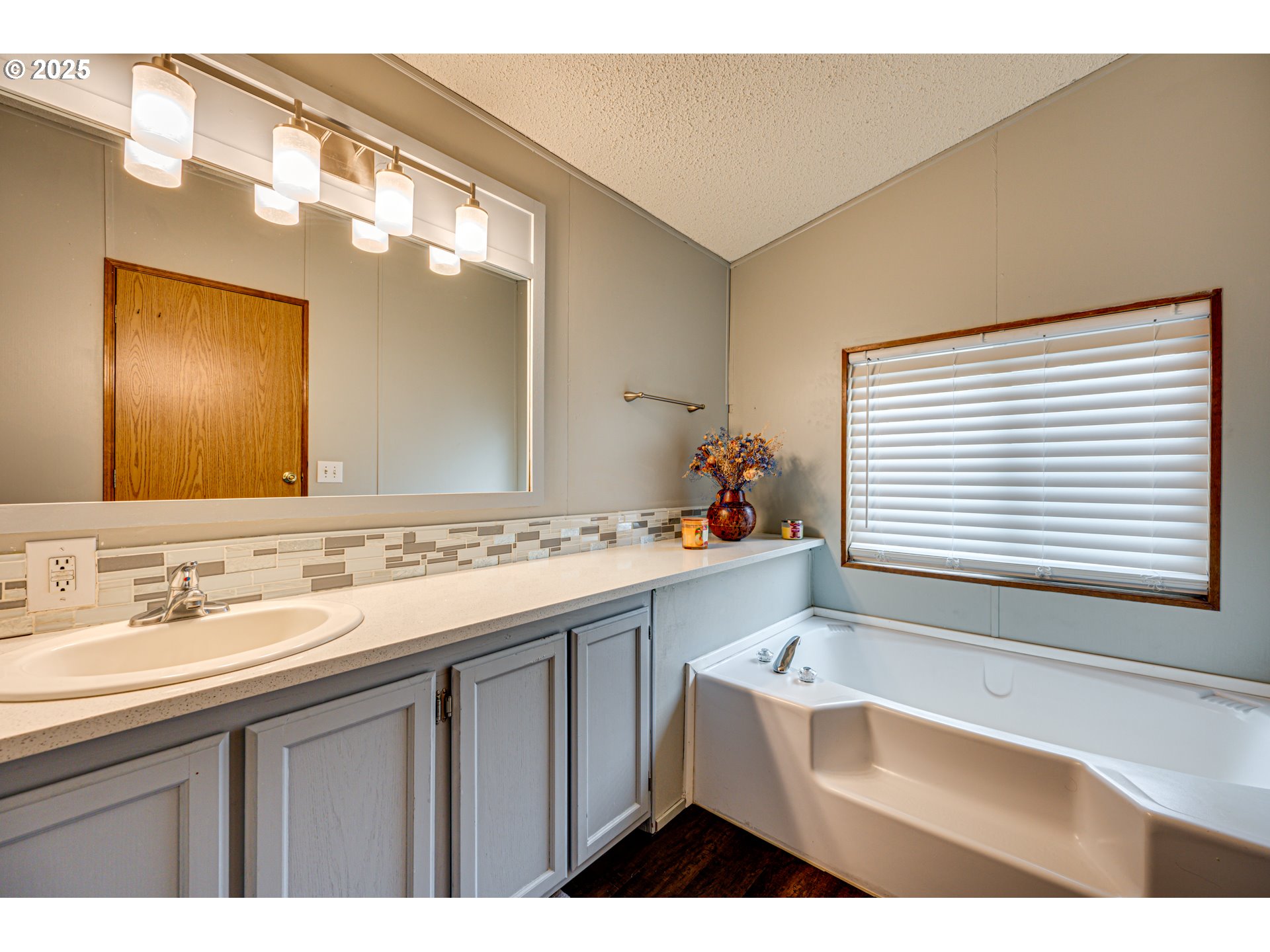 5102 NE 121ST AVE 39