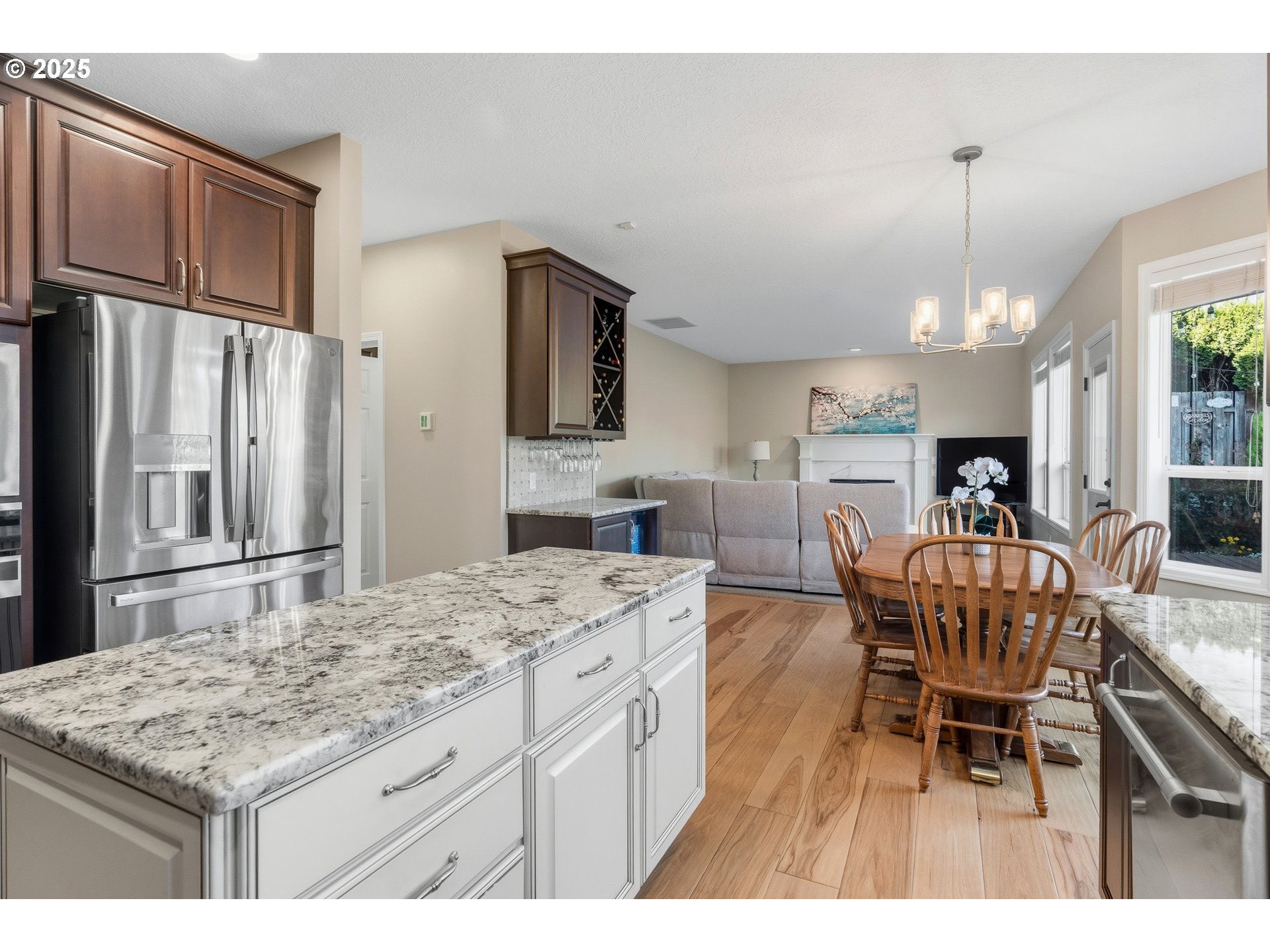 20194 CANYON RIDGE DR