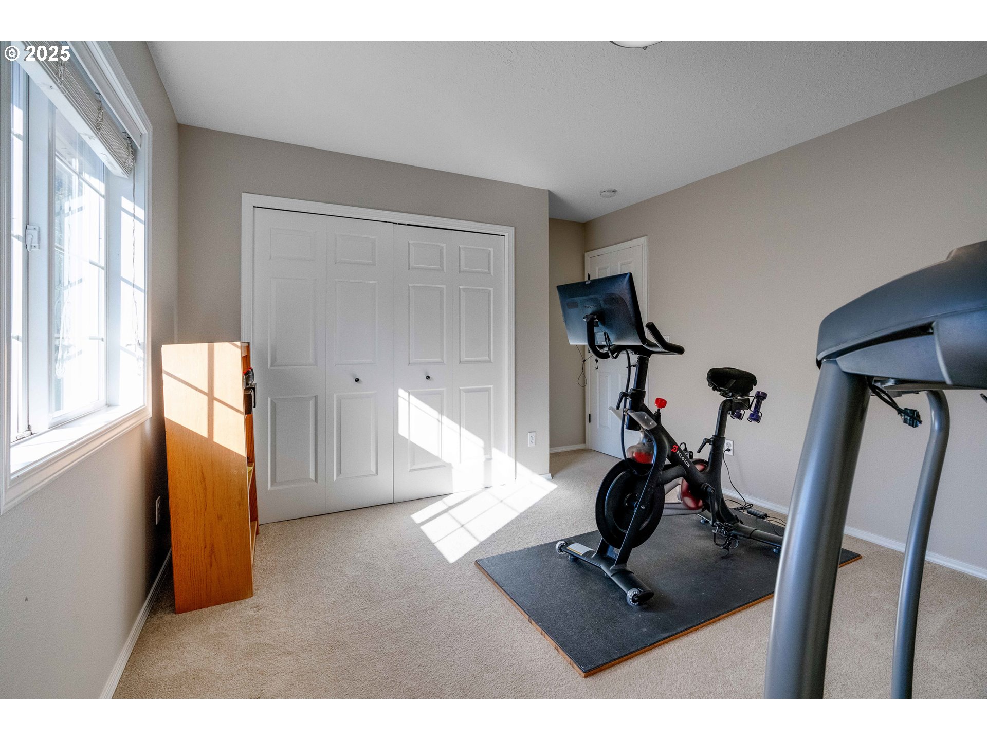20194 CANYON RIDGE DR