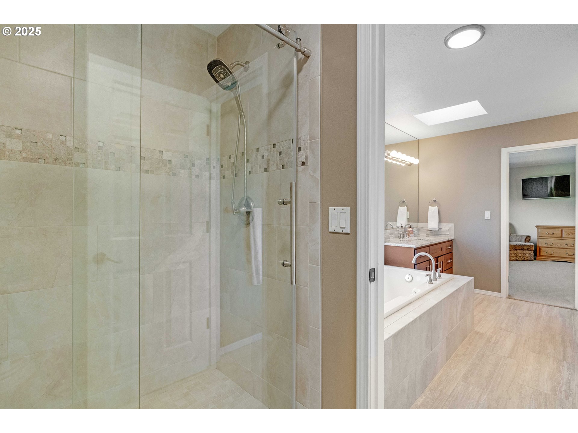20194 CANYON RIDGE DR