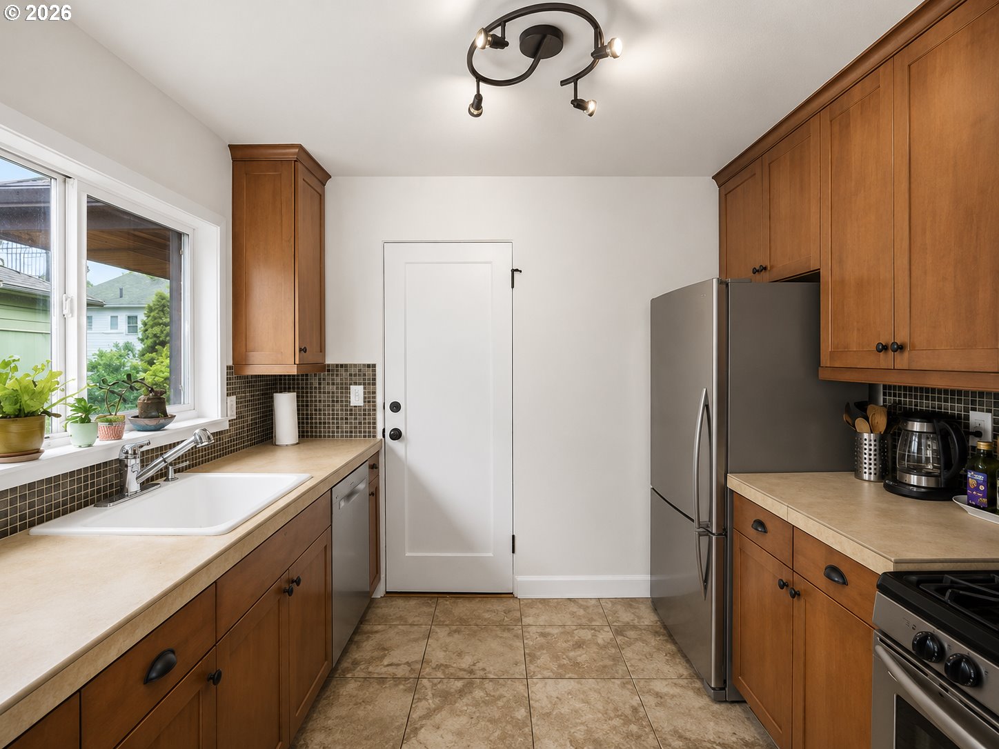1409 NW 23RD AVE