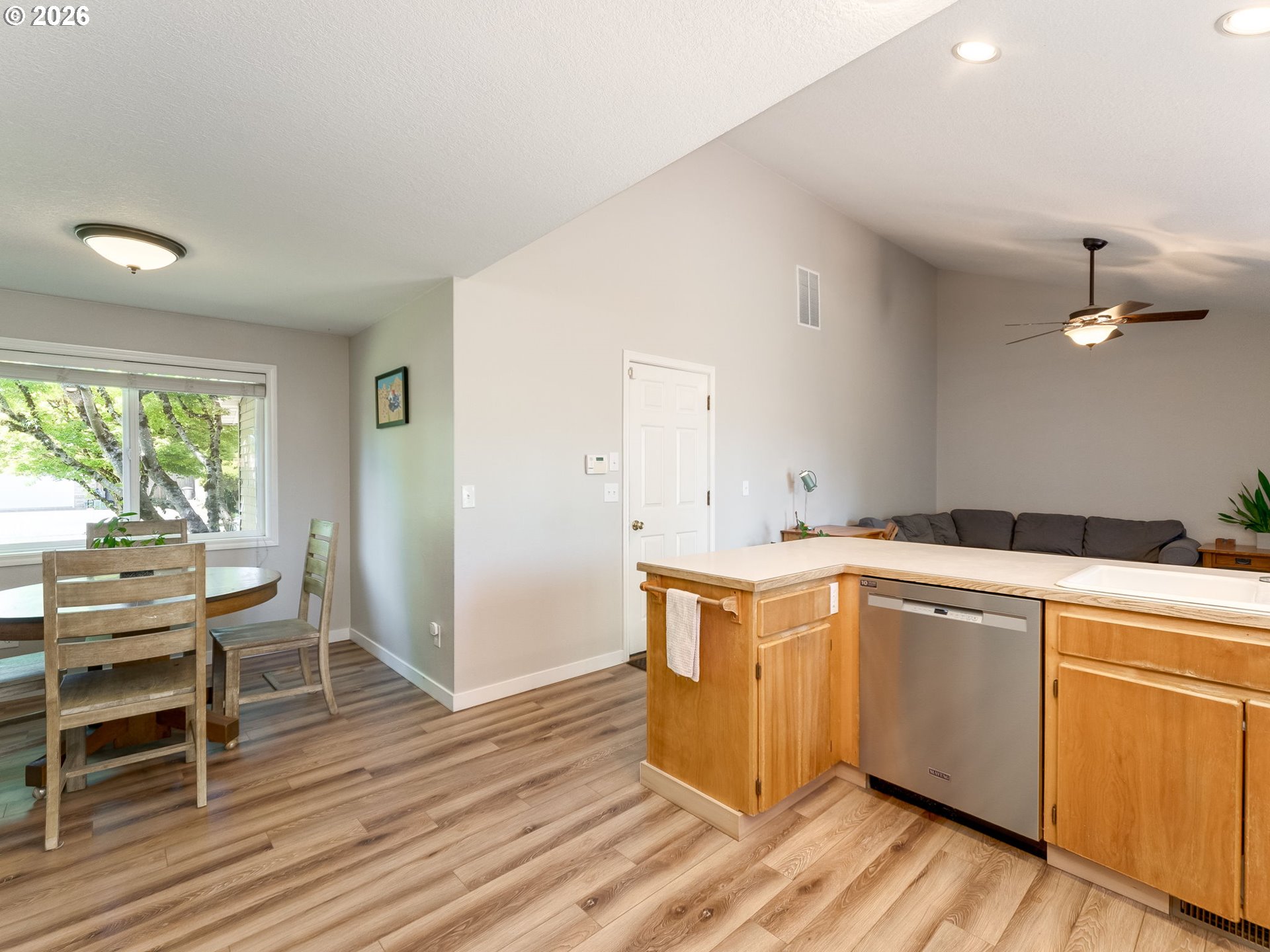 638 SW WESTVIEW DR, McMinnville