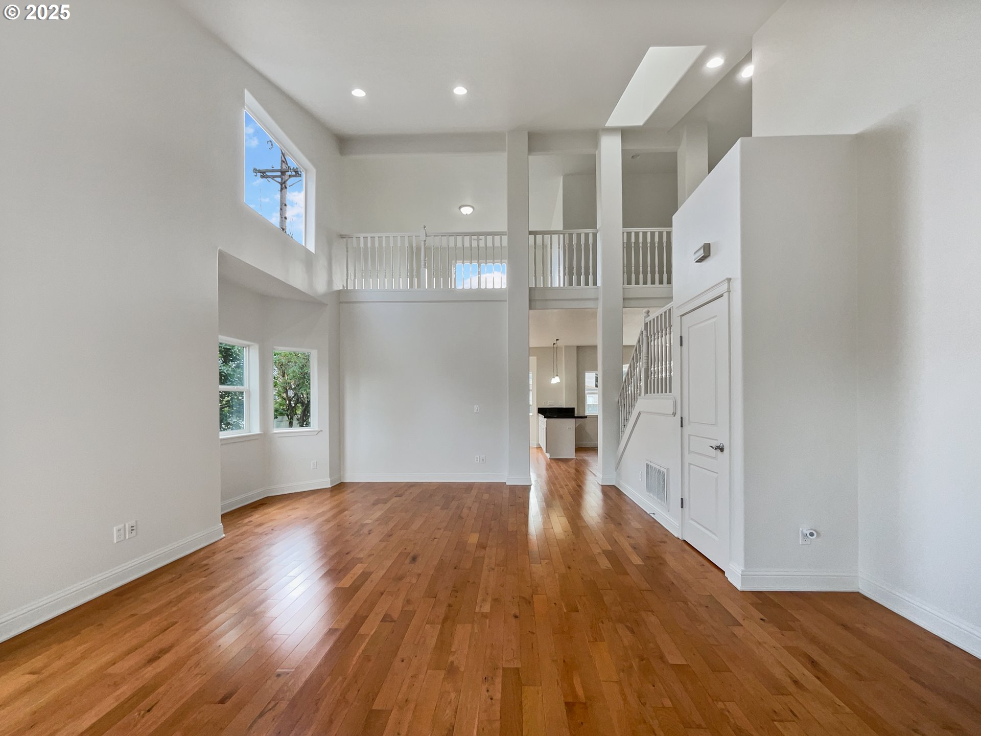 2799 N FREMONT ST