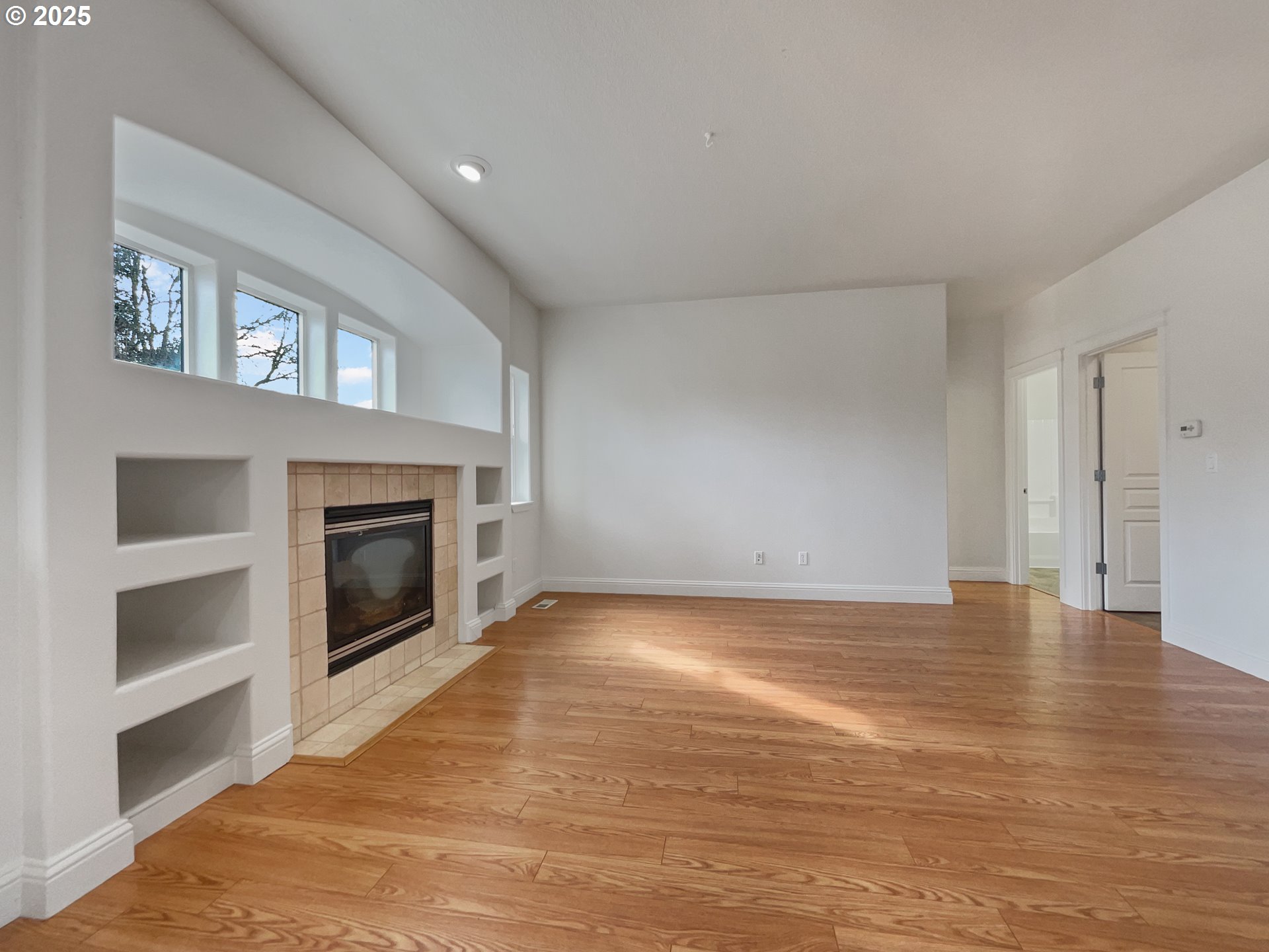 2799 N FREMONT ST