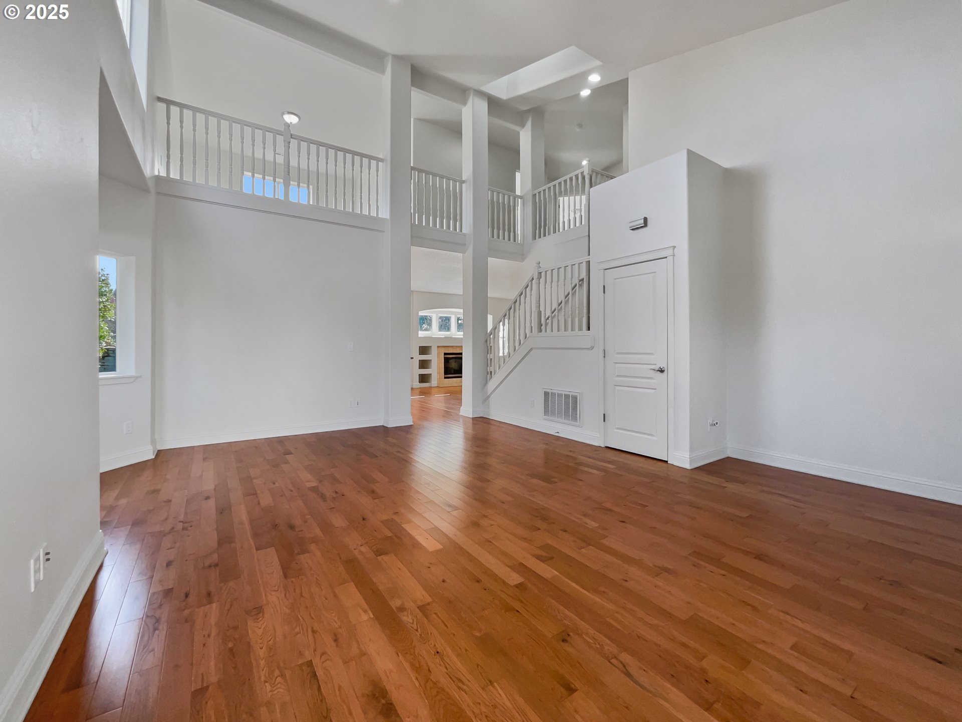 2799 N FREMONT ST