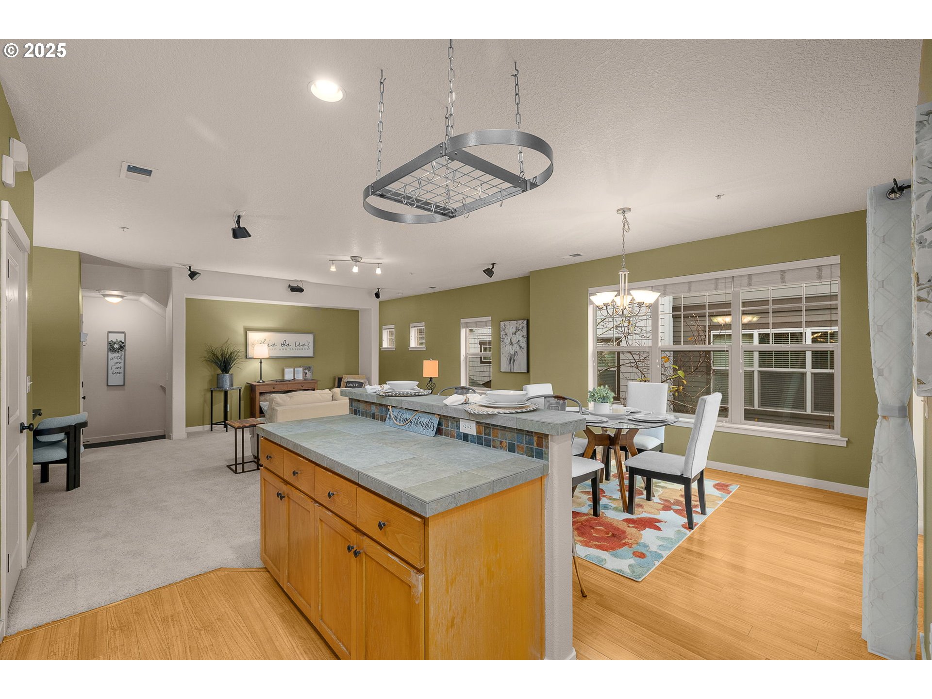 8844 NE BRENTFORD WAY, Hillsboro