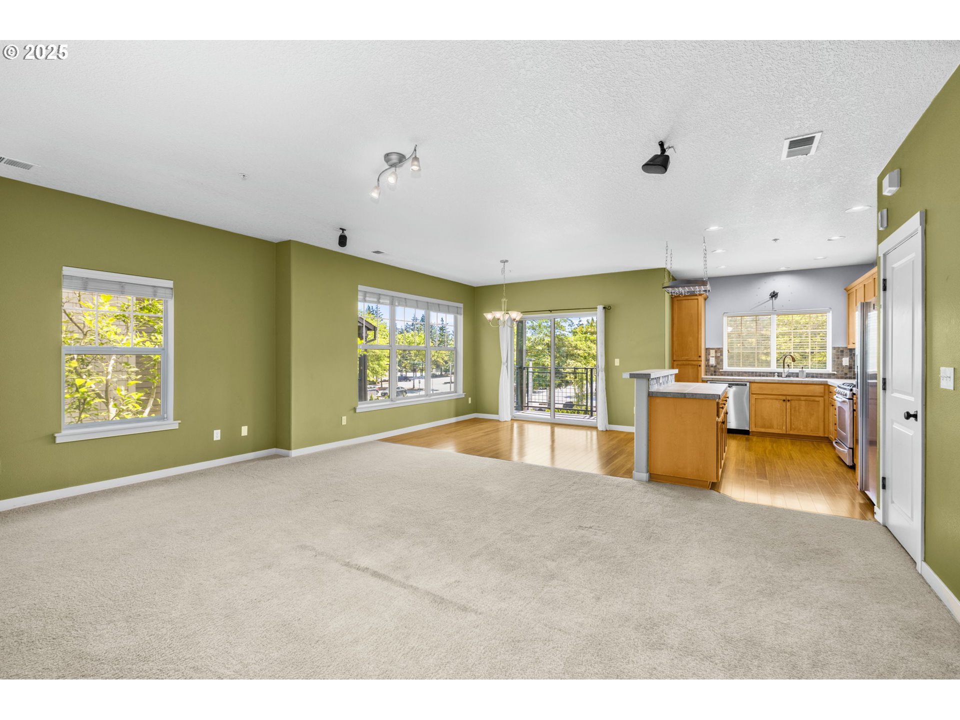 8844 NE BRENTFORD WAY, Hillsboro