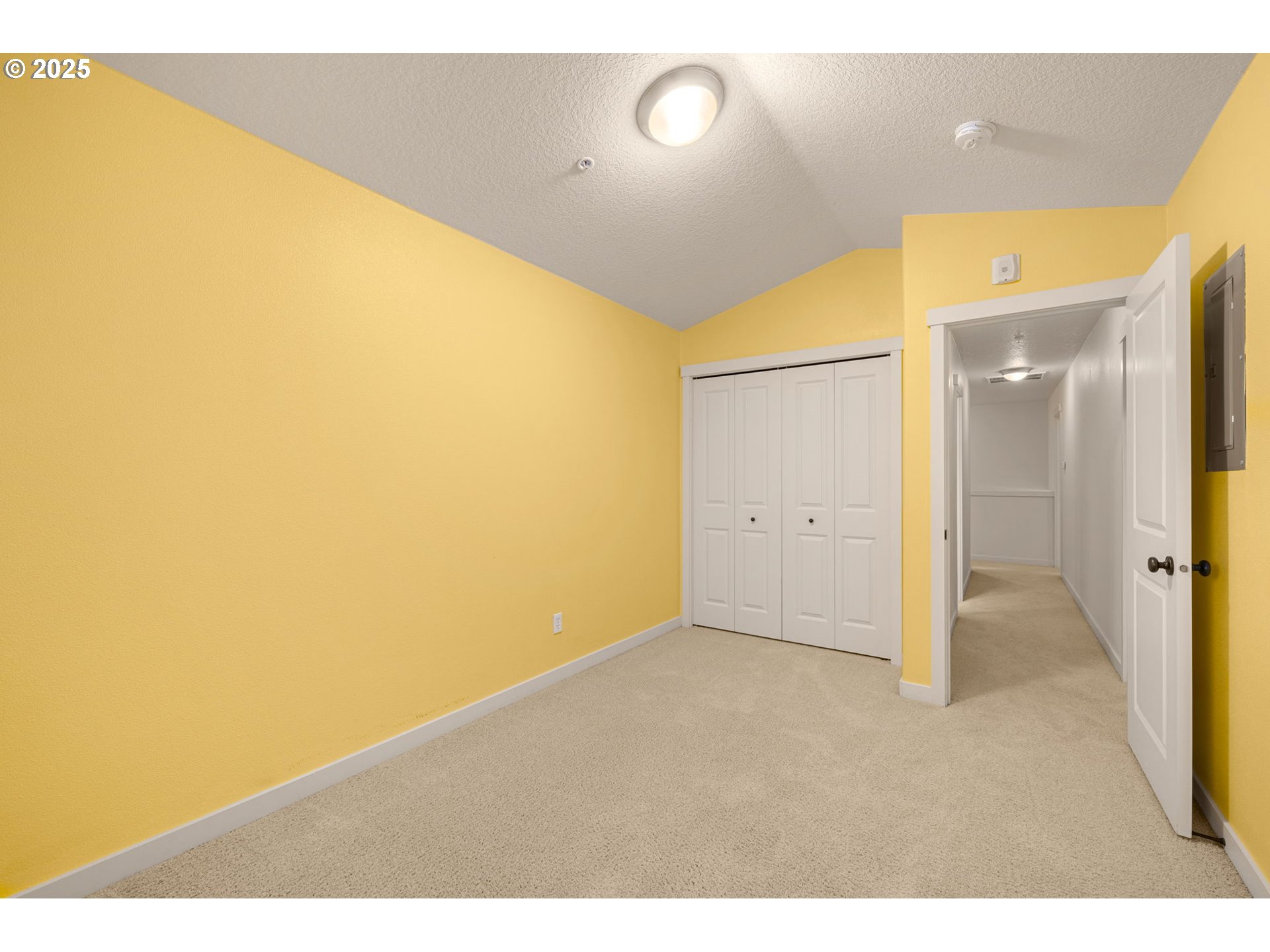 8844 NE BRENTFORD WAY, Hillsboro