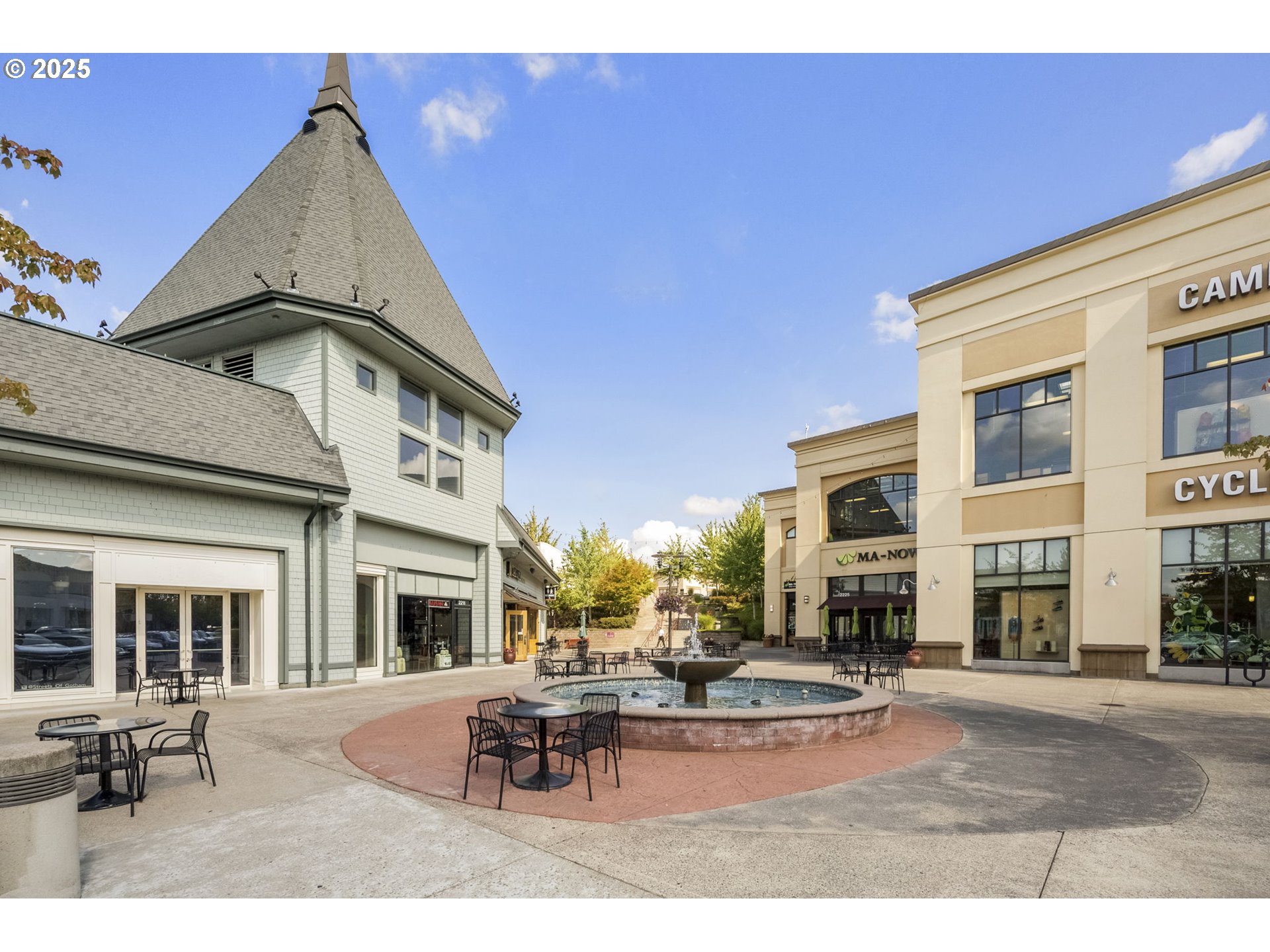 8844 NE BRENTFORD WAY, Hillsboro