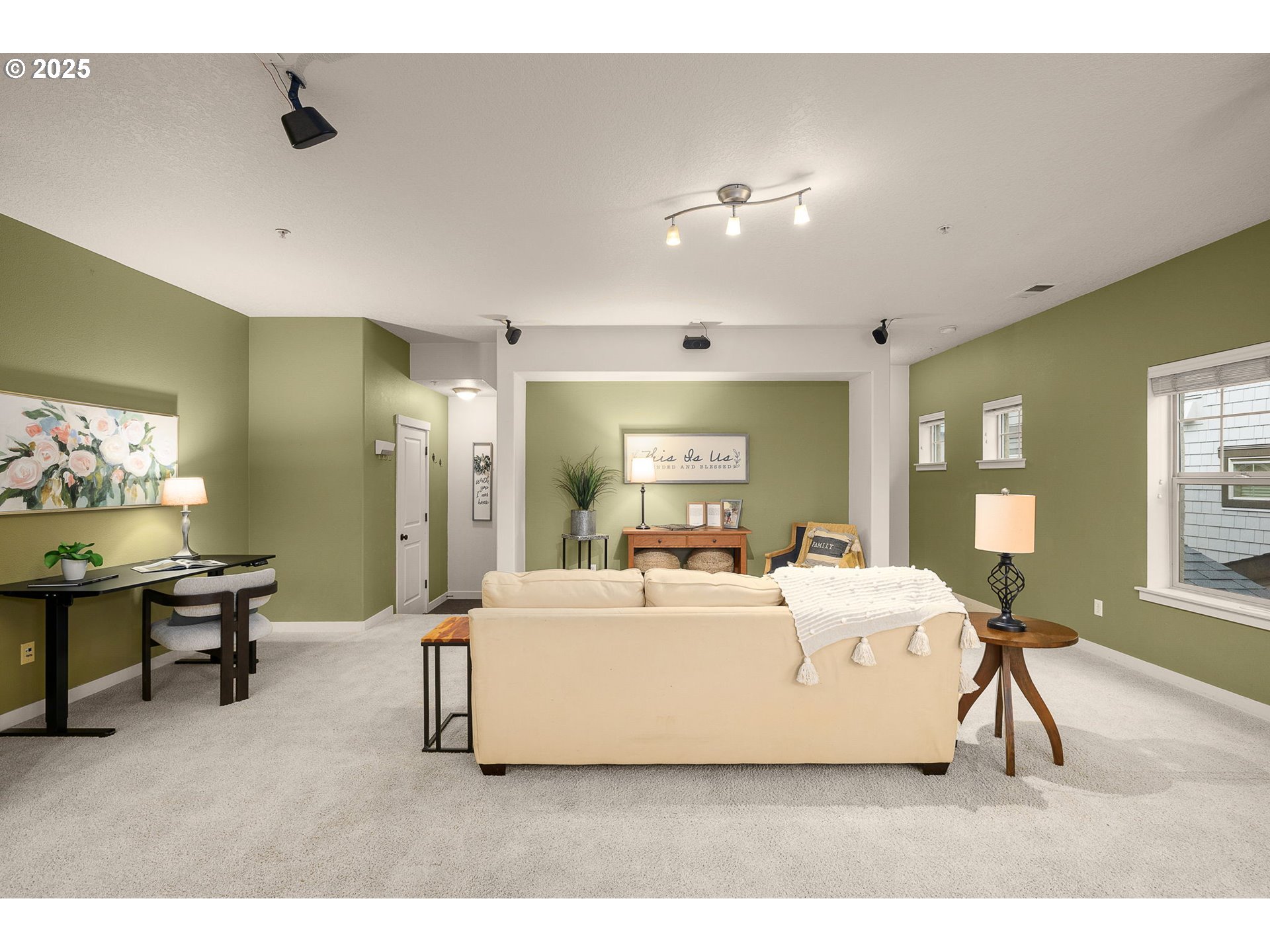 8844 NE BRENTFORD WAY, Hillsboro