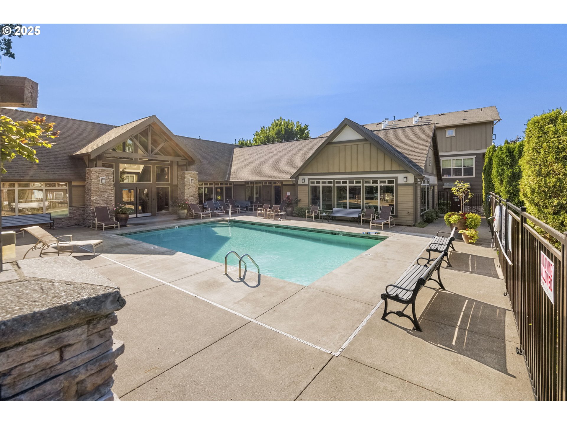 8844 NE BRENTFORD WAY, Hillsboro