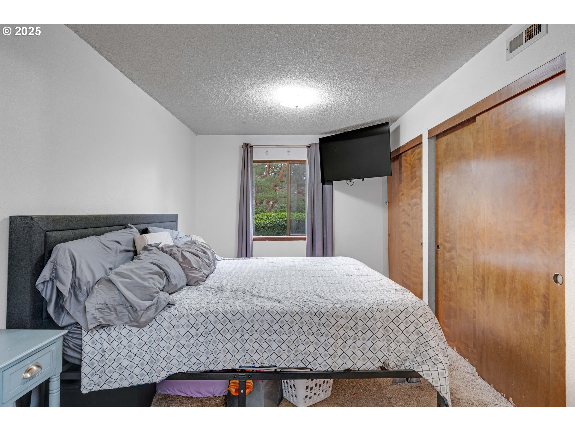15946 NE FREMONT ST