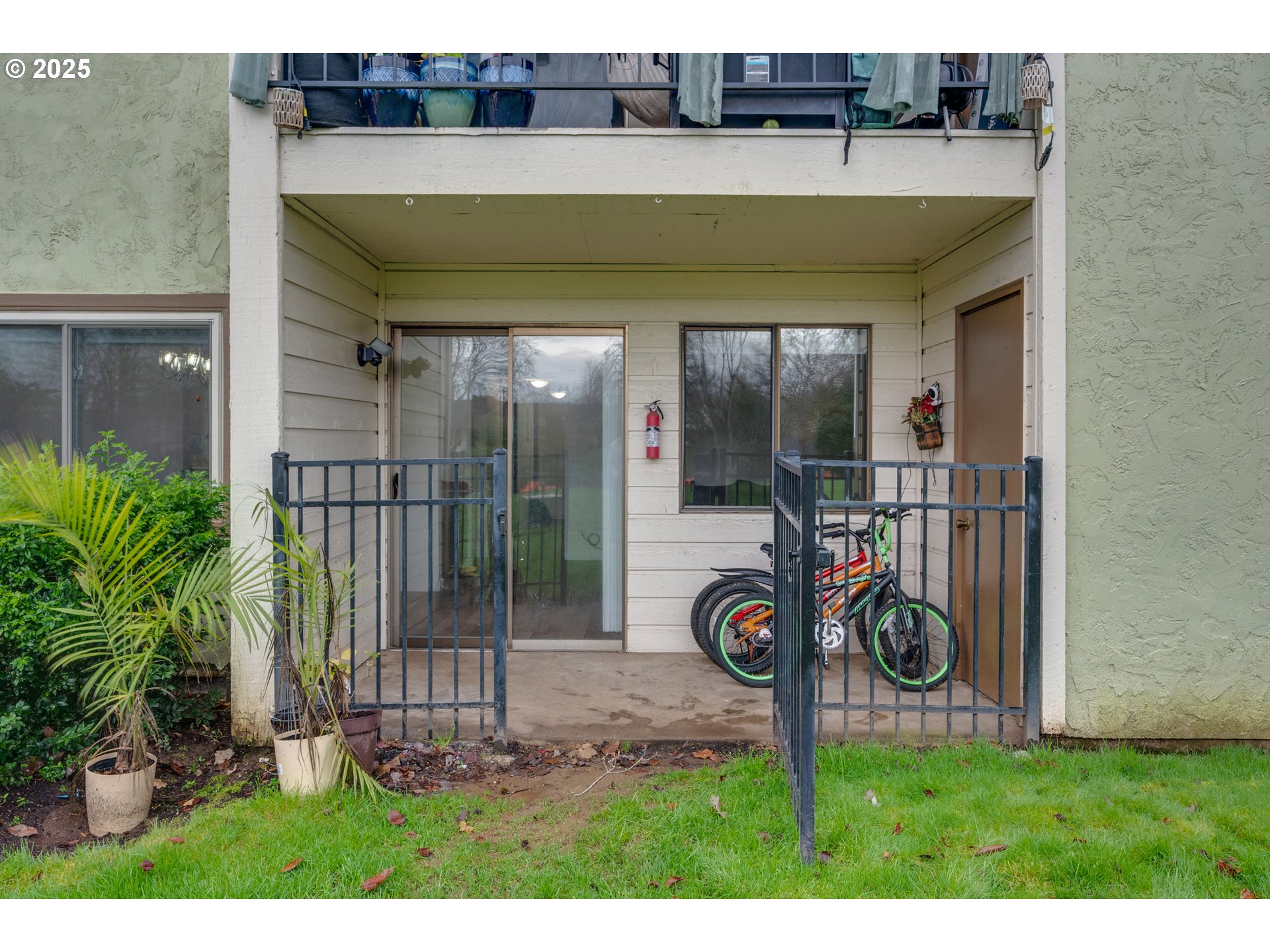 15946 NE FREMONT ST