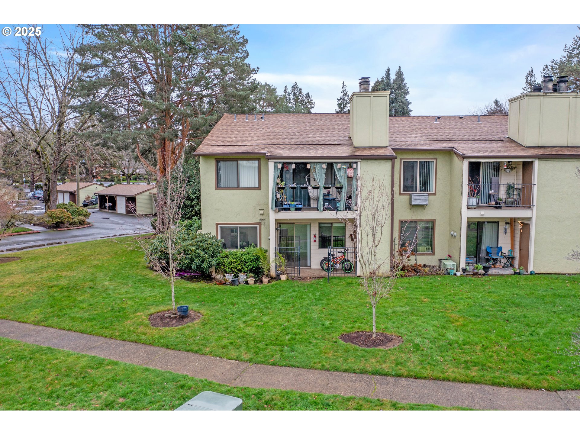 15946 NE FREMONT ST