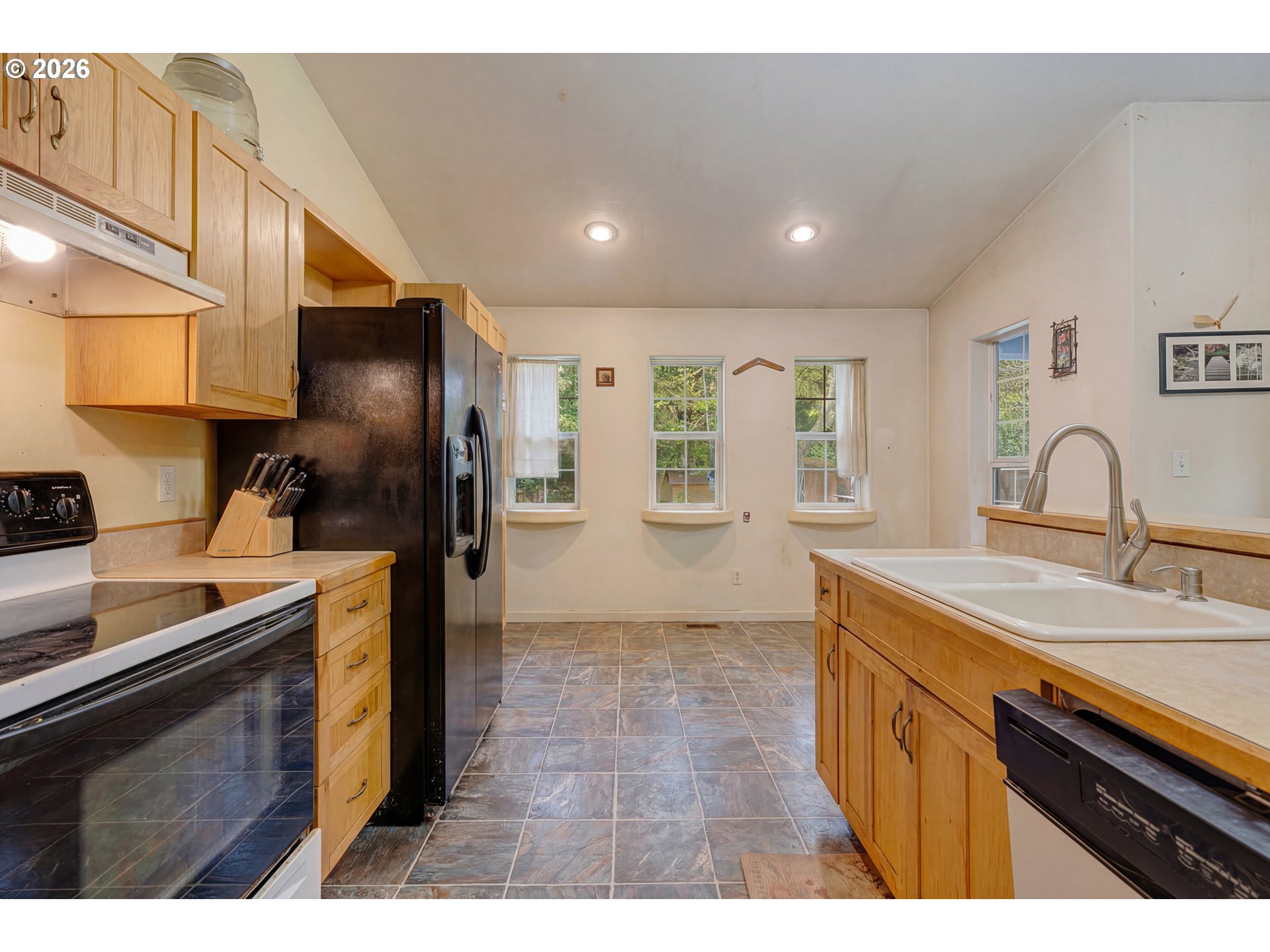 2785 NE STARR CREEK RD