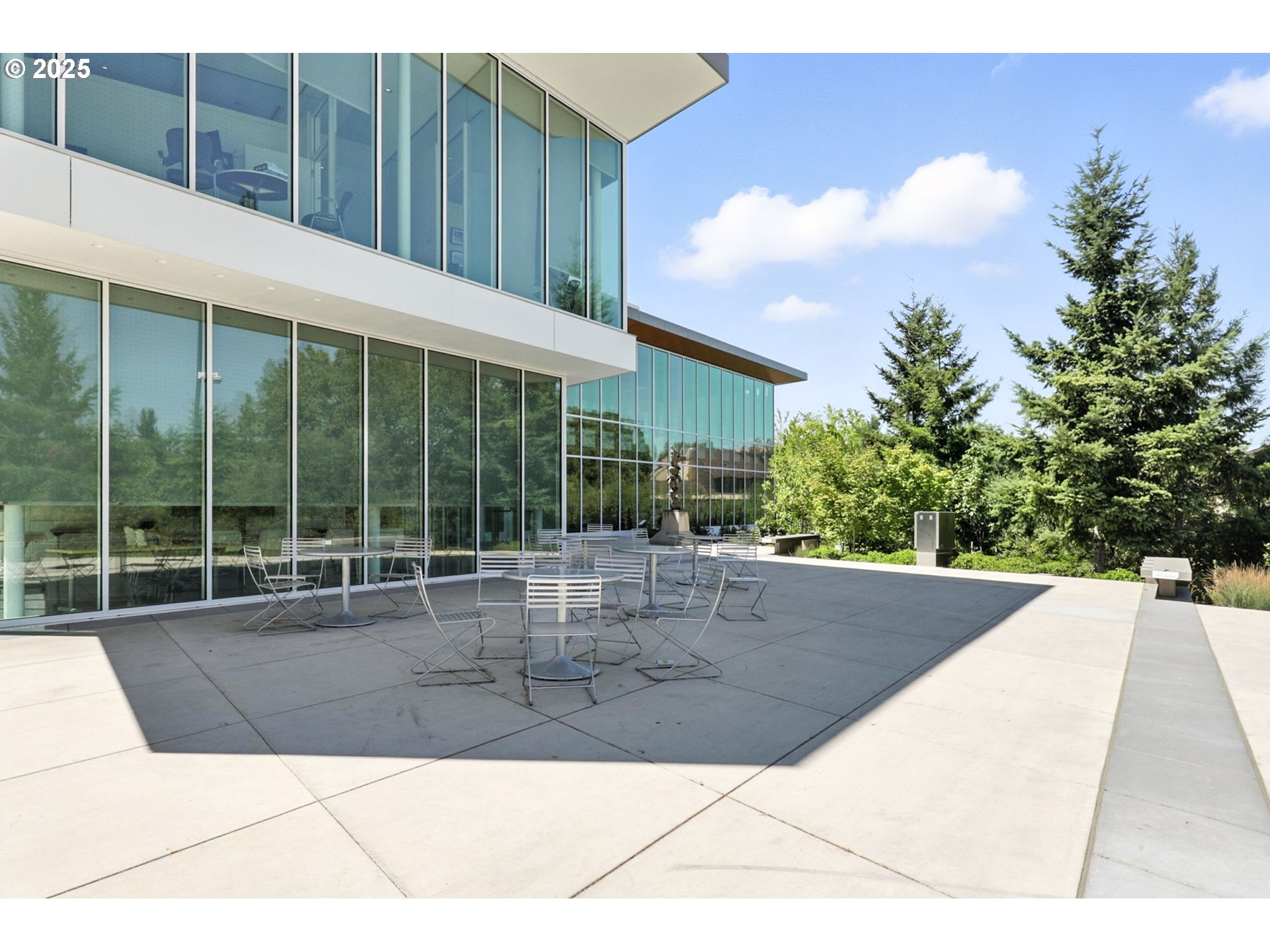 12600 SW CRESCENT ST 304