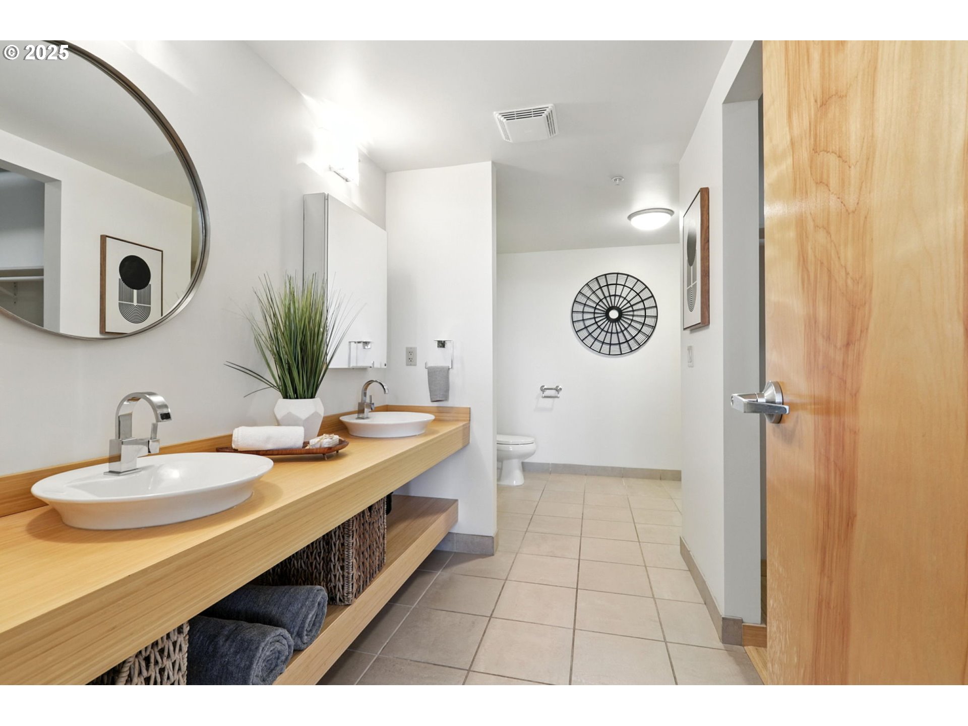 12600 SW CRESCENT ST 304