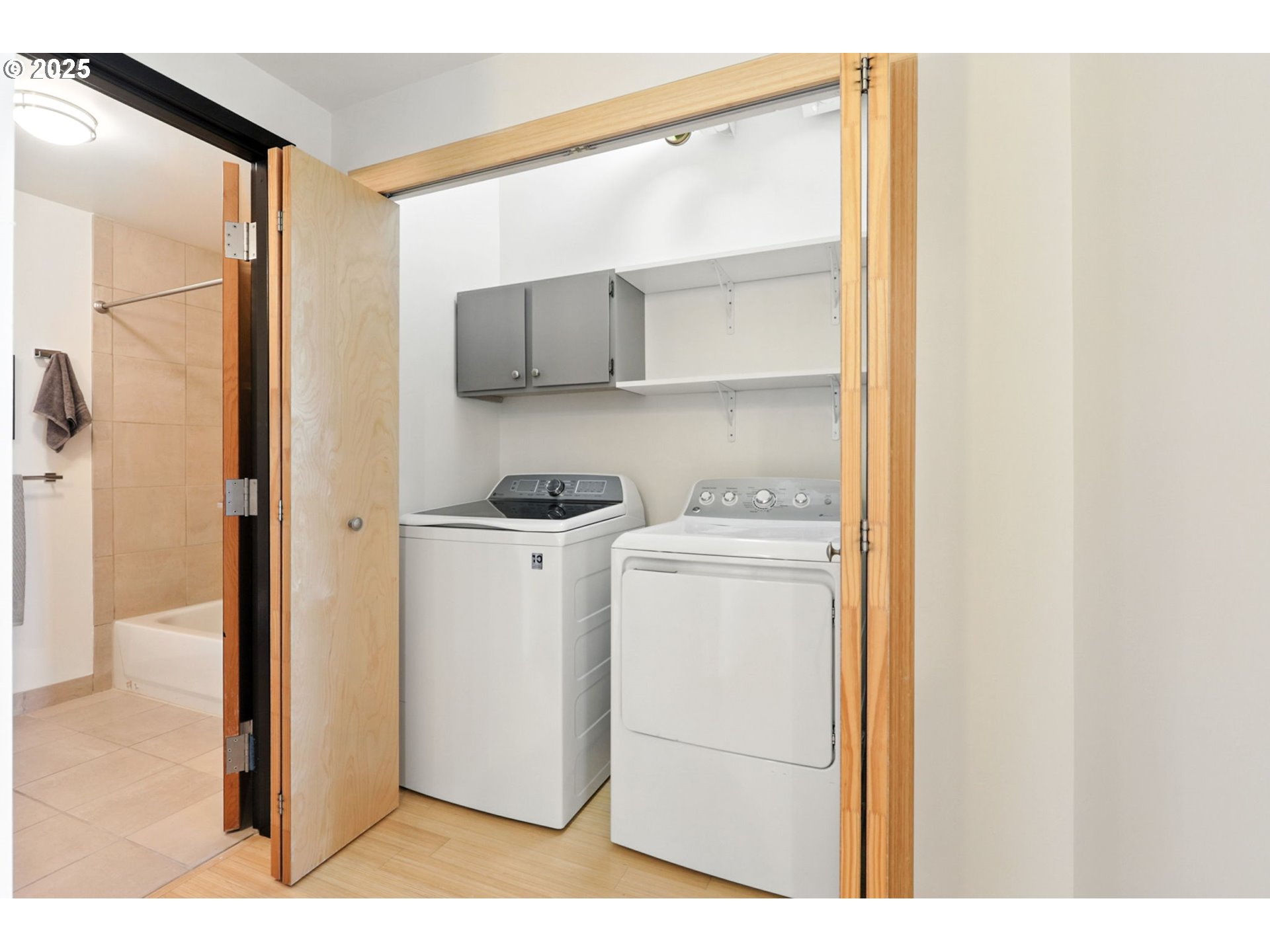 12600 SW CRESCENT ST 304