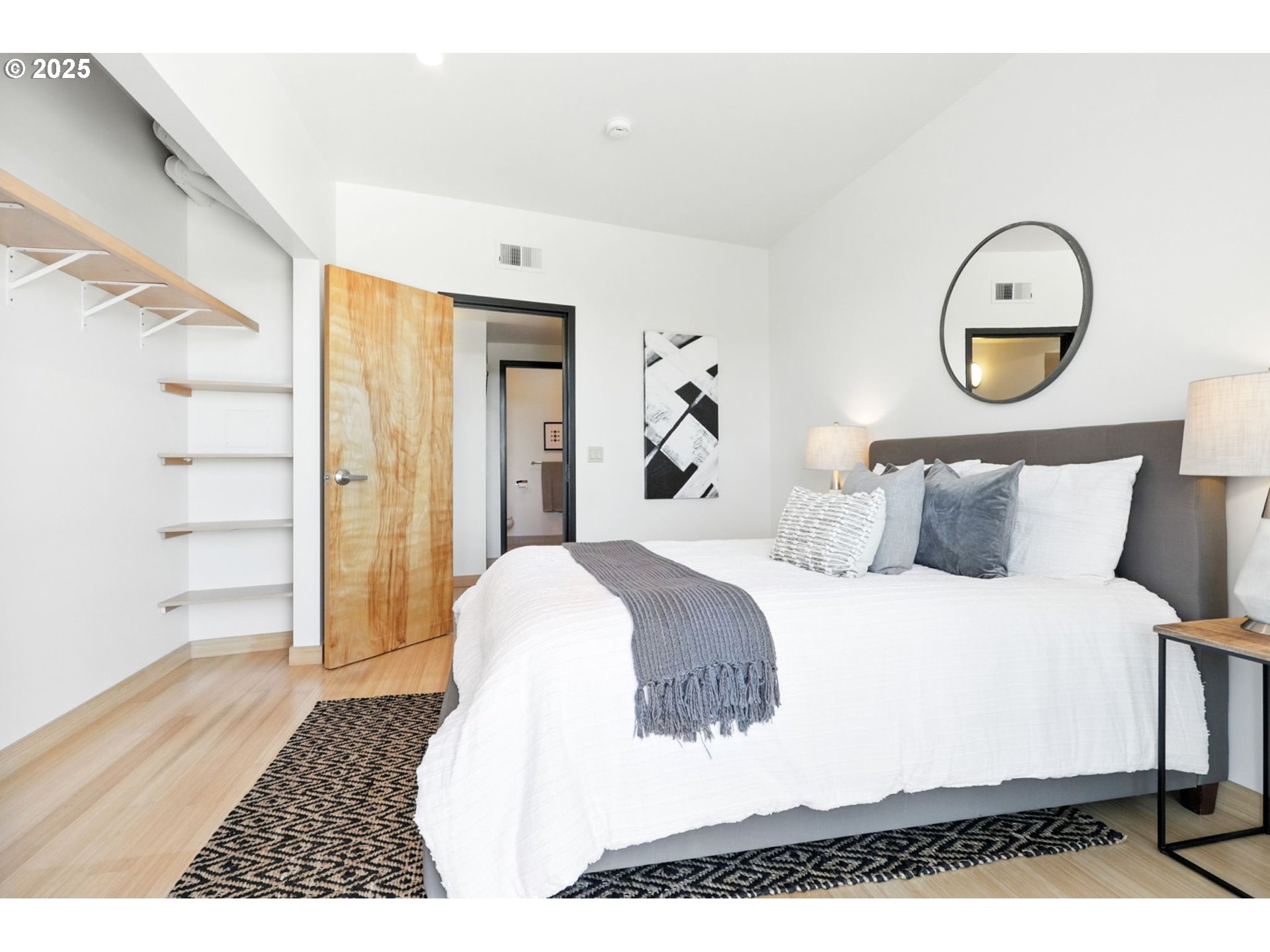 12600 SW CRESCENT ST 304