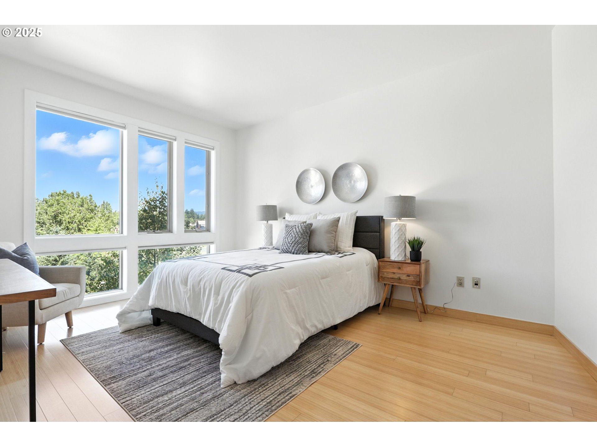 12600 SW CRESCENT ST 304