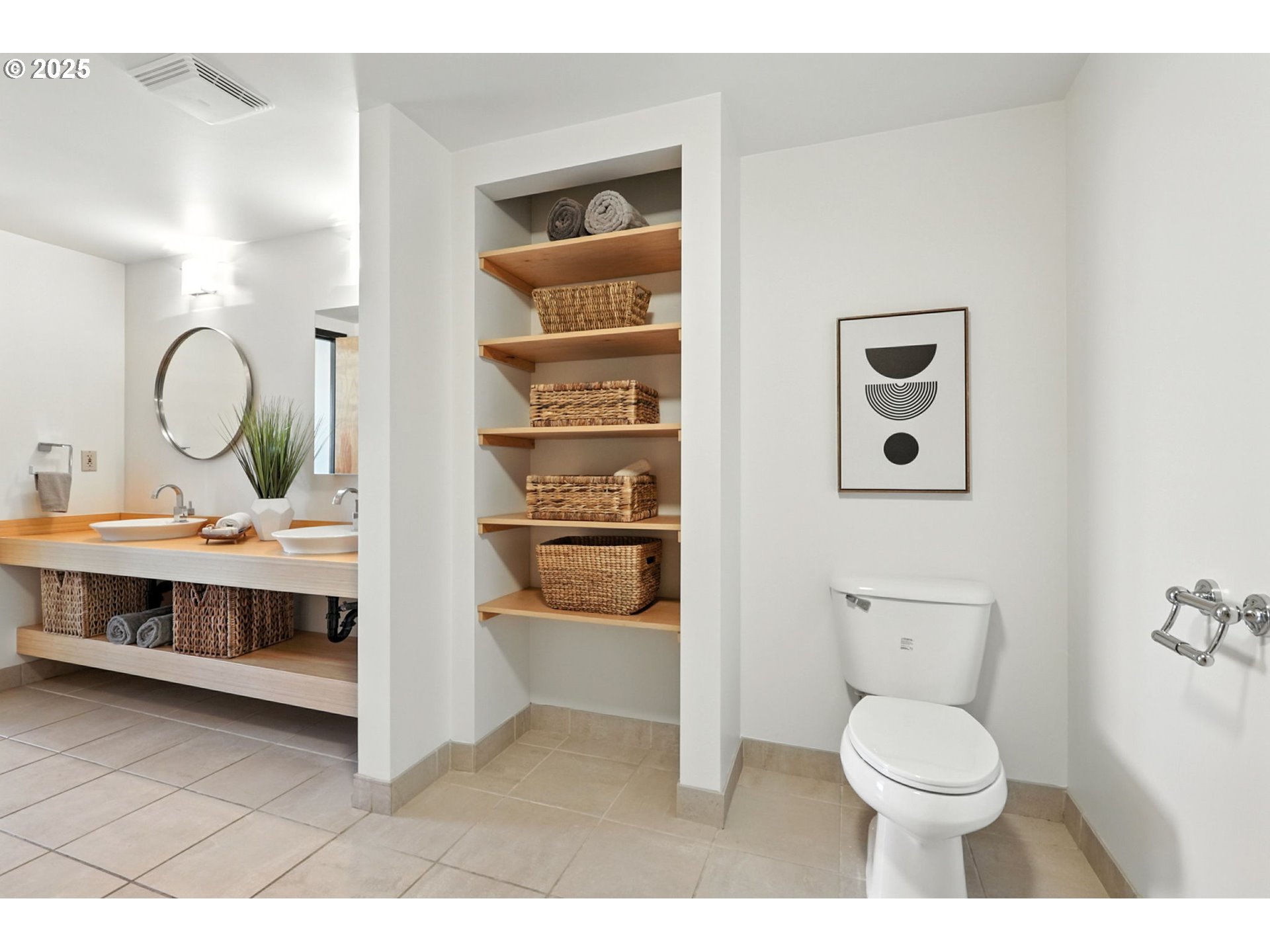 12600 SW CRESCENT ST 304