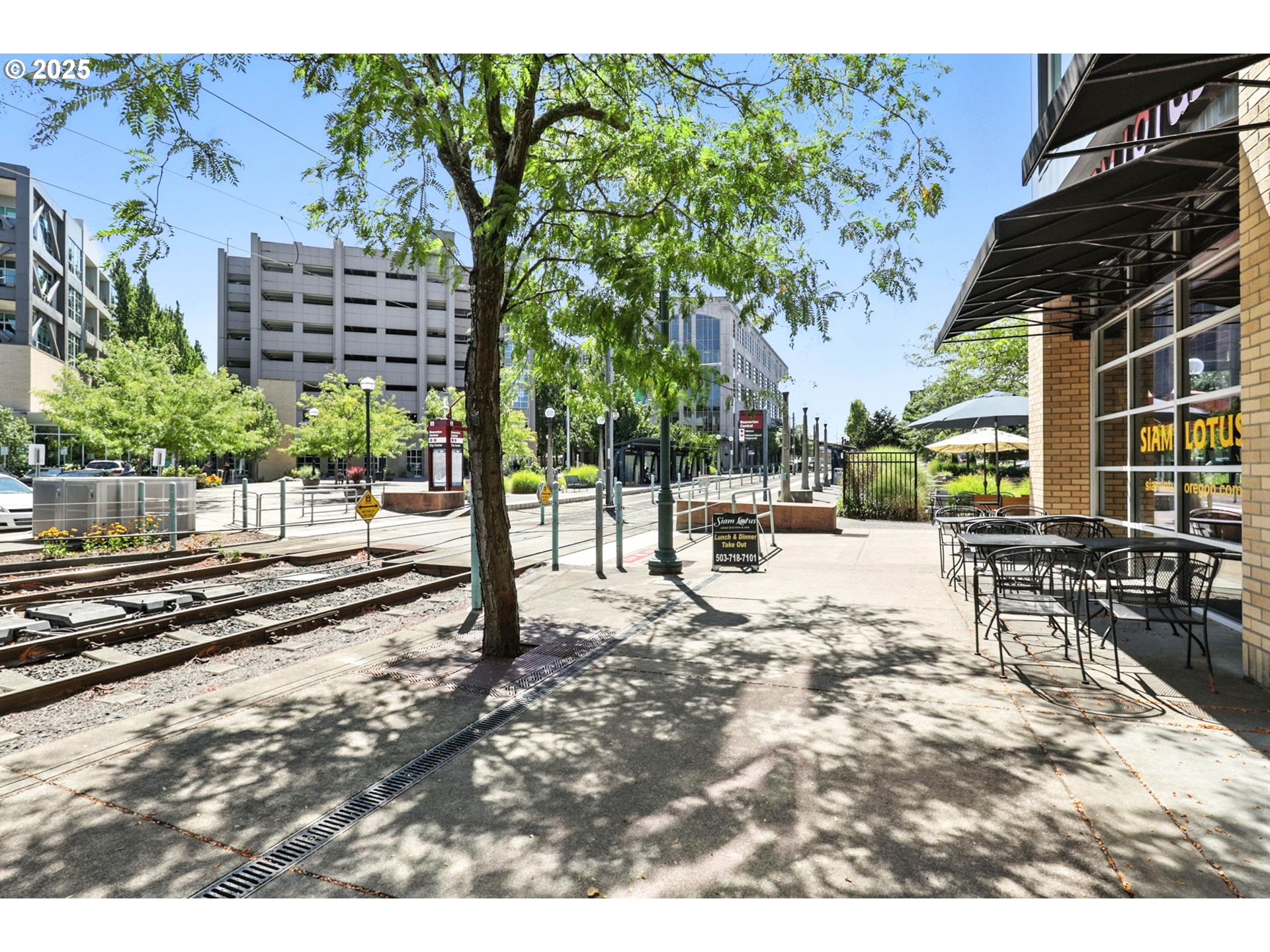 12600 SW CRESCENT ST 304