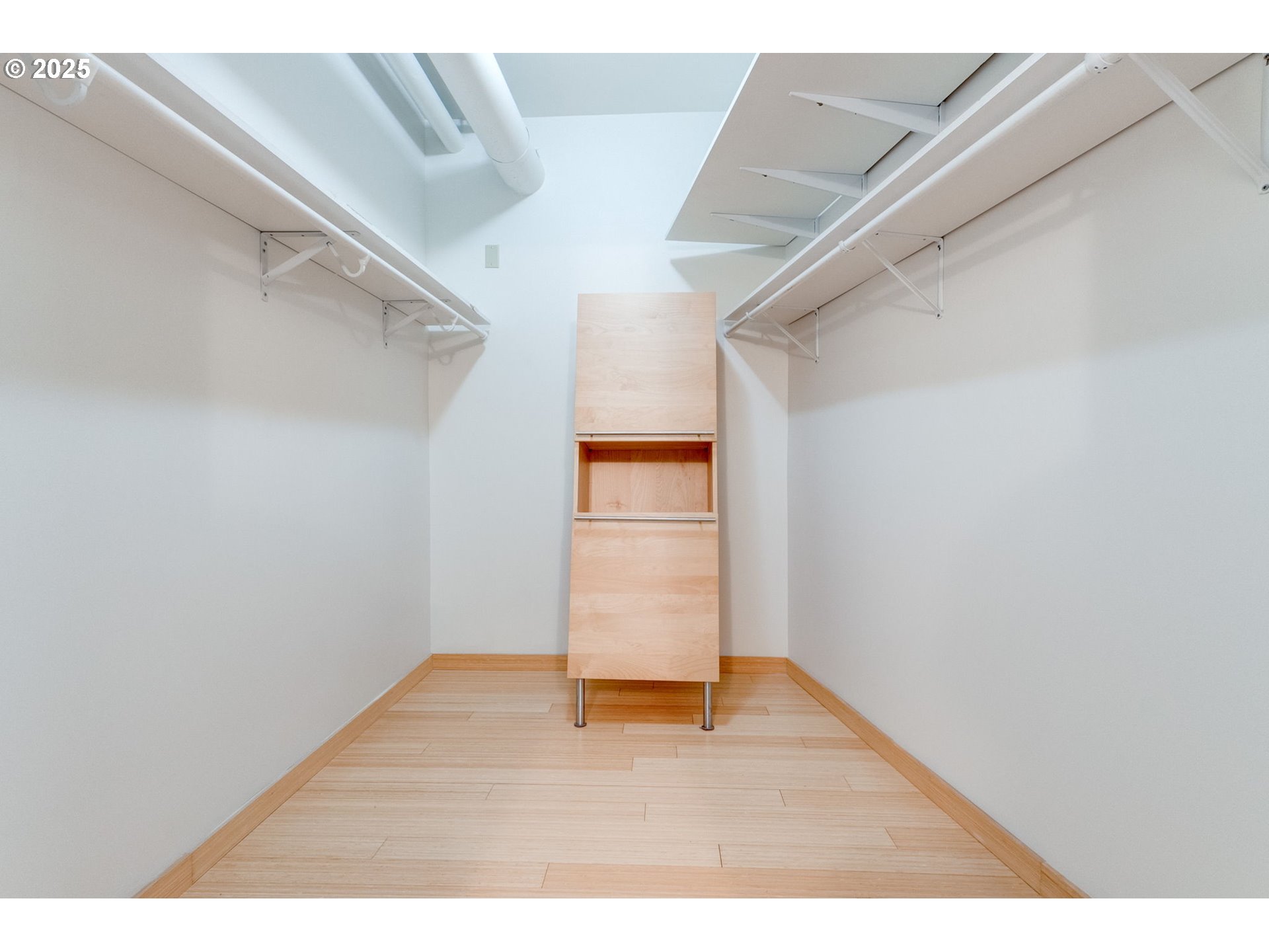 12600 SW CRESCENT ST 304