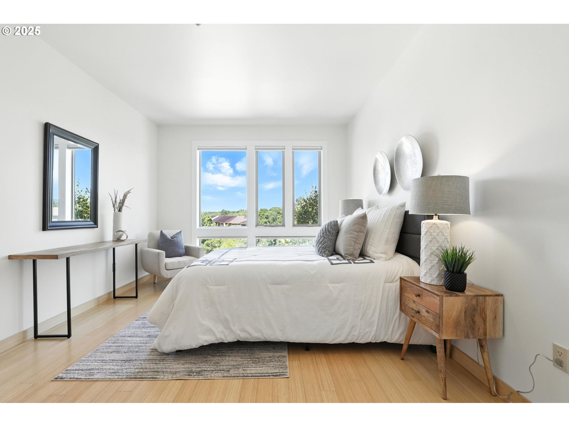 12600 SW CRESCENT ST 304