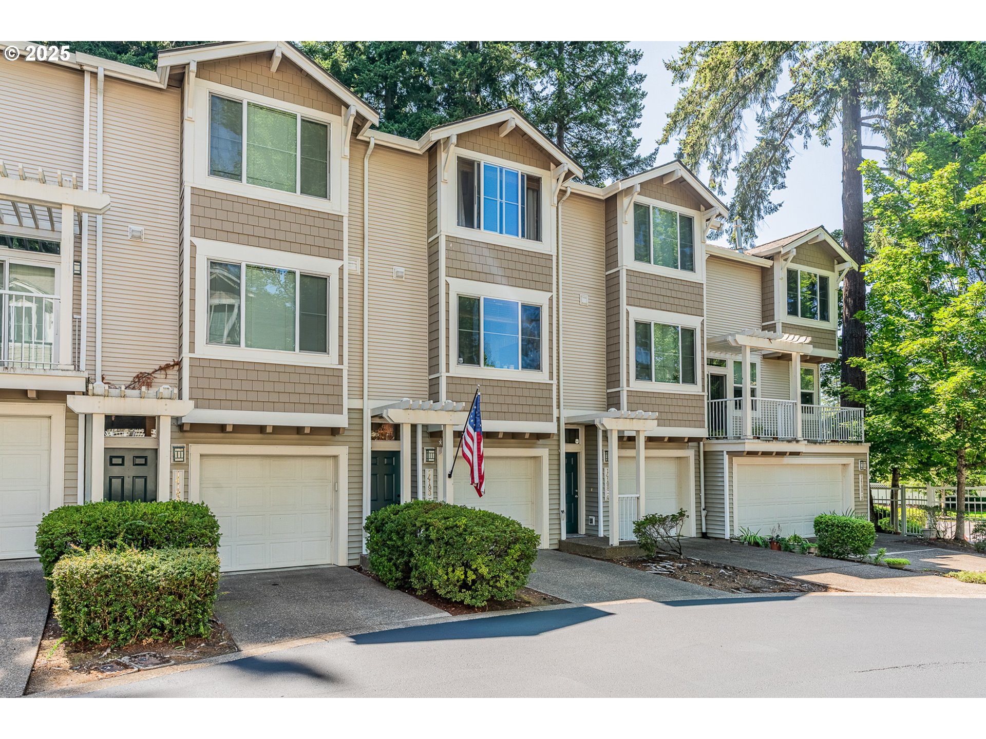 14198 SW BARROWS RD 3